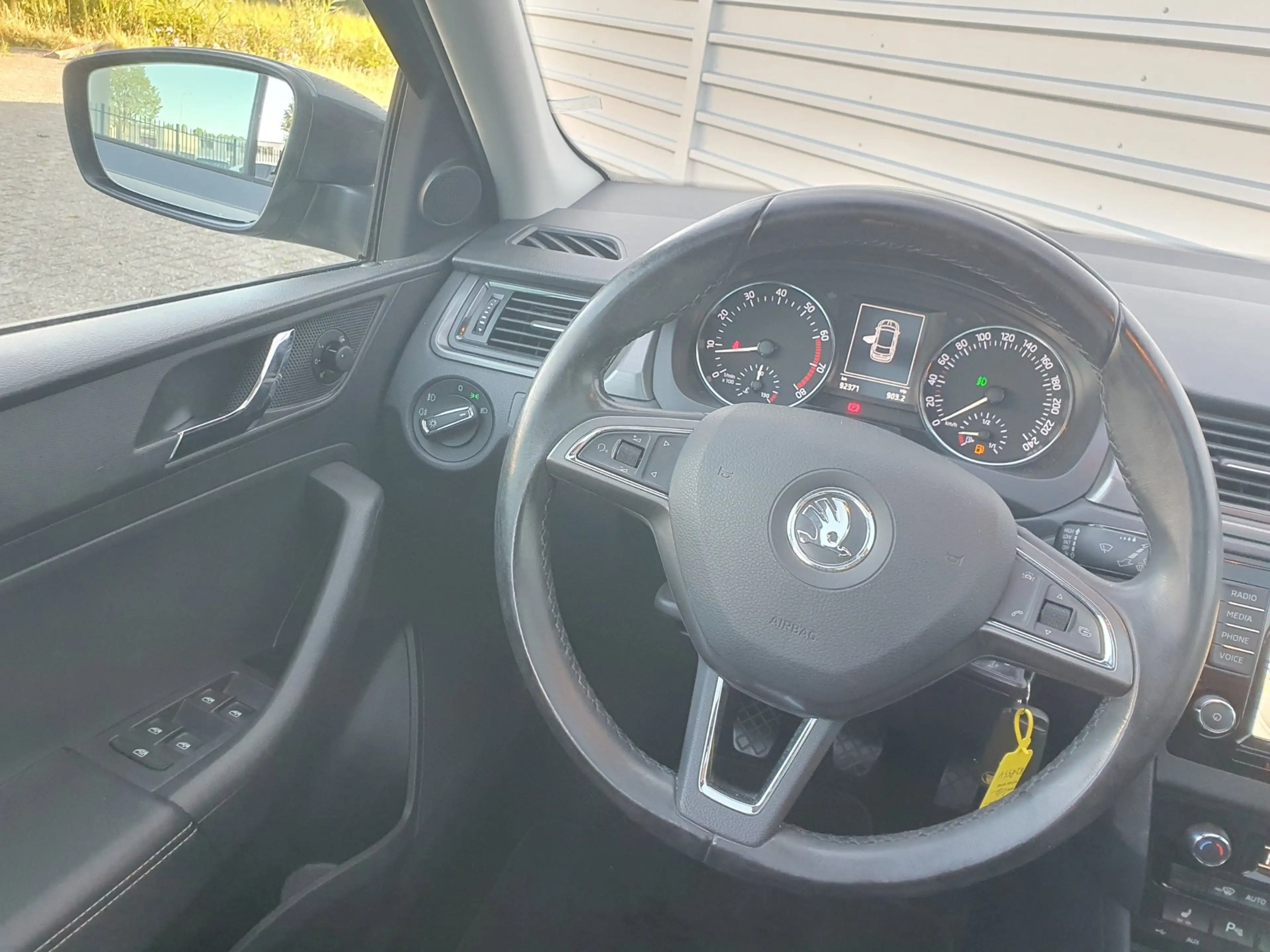 Skoda Rapid/Spaceback 1.2 TSI Pano Dak/Navi/Clima — photo 13
