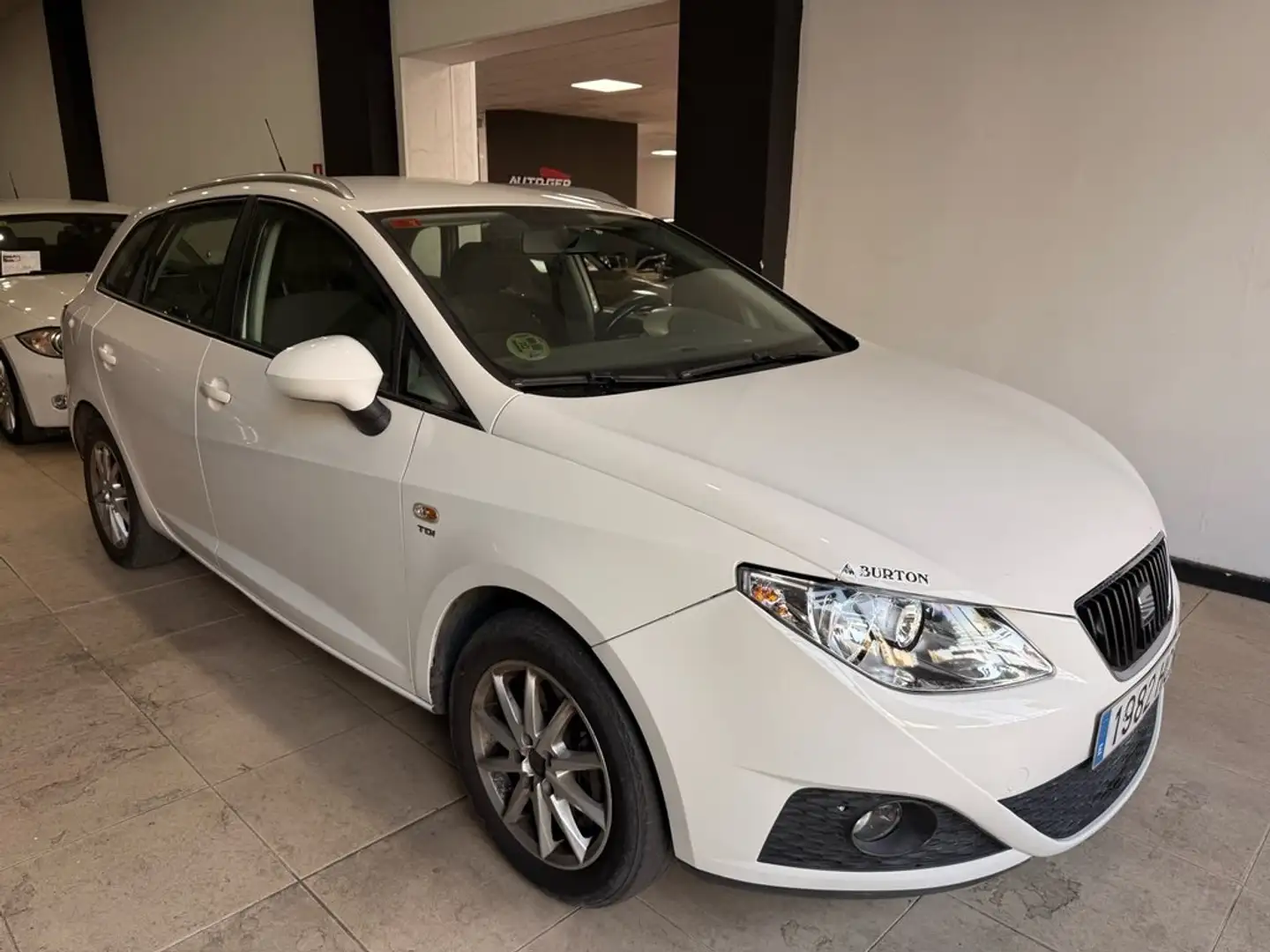 SEAT Ibiza ST 1.6 TDI 105cv Style DPF Blanco - 2
