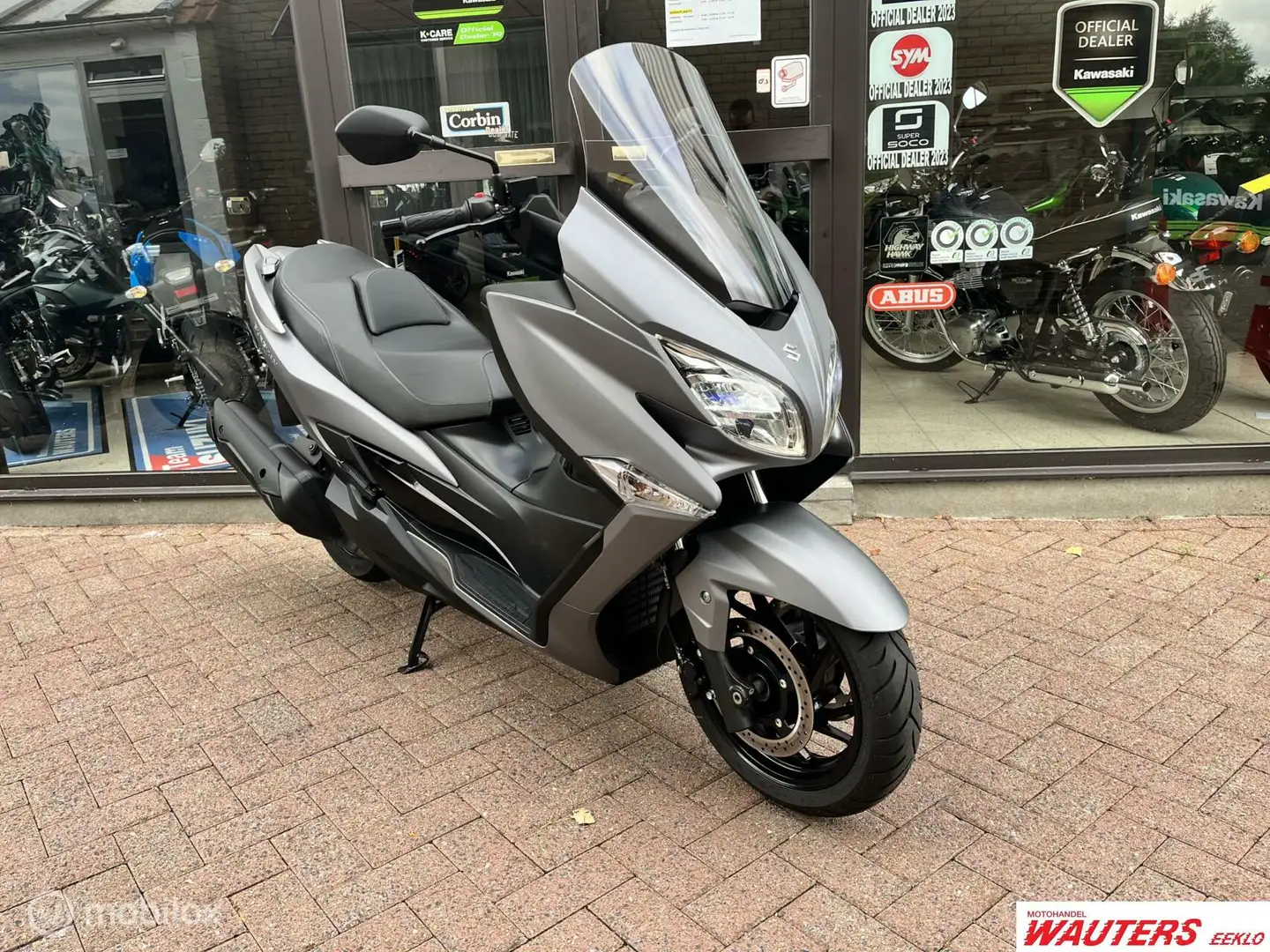 Suzuki Burgman 400 Gri - 1