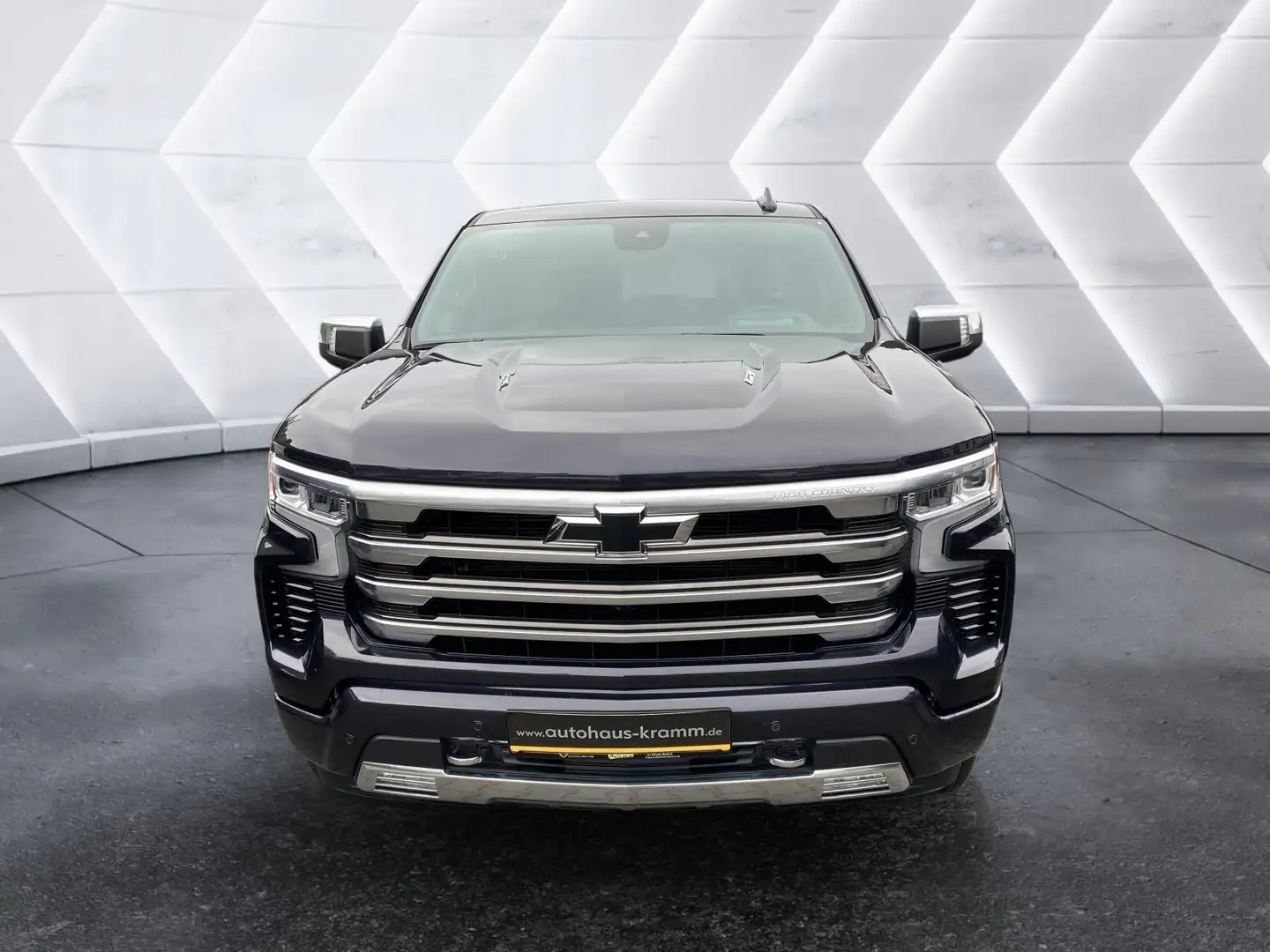 Chevrolet Silverado 1500 High Country 6.2L V8 *inkl. Abdeckung*LPG* Grau - 2