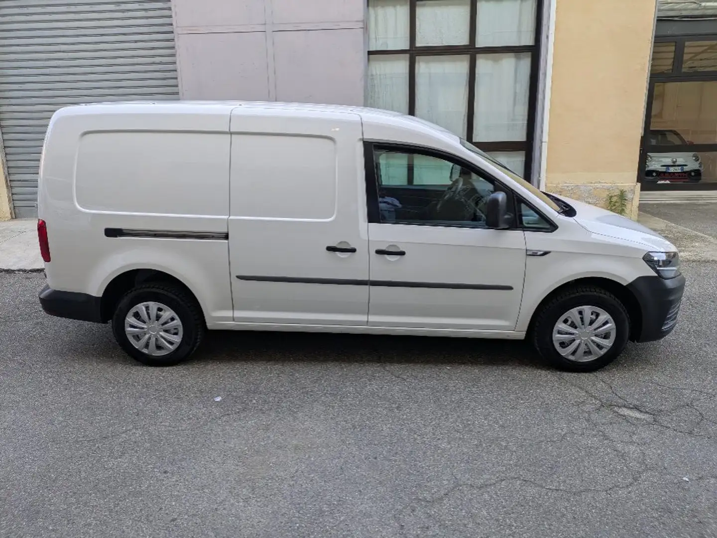 Volkswagen Caddy 2.0 TDI 122 CV 4MOTION  Maxi OFFICINA MOBILE Bianco - 2