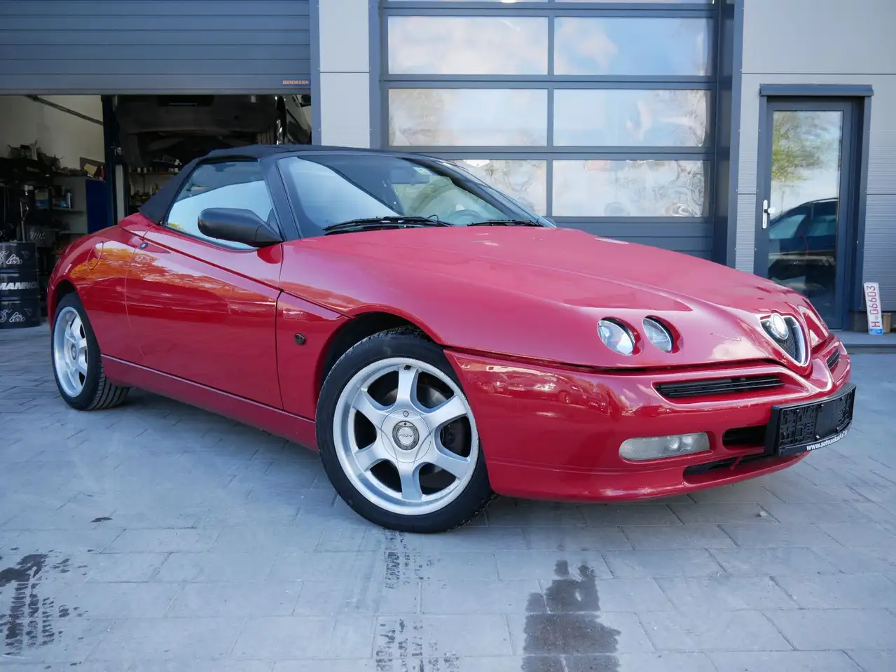 Alfa Romeo Spider 2.0 T.Spark, foto 1