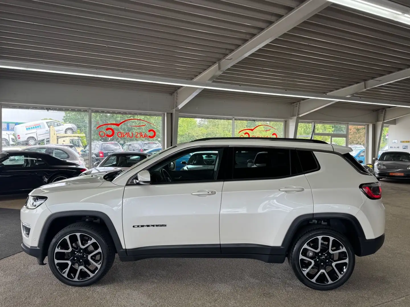 Jeep Compass 1.4 M-Air 4WD ATG *SHZ*PAN*NAV*PDC*ACC* Wit - 2