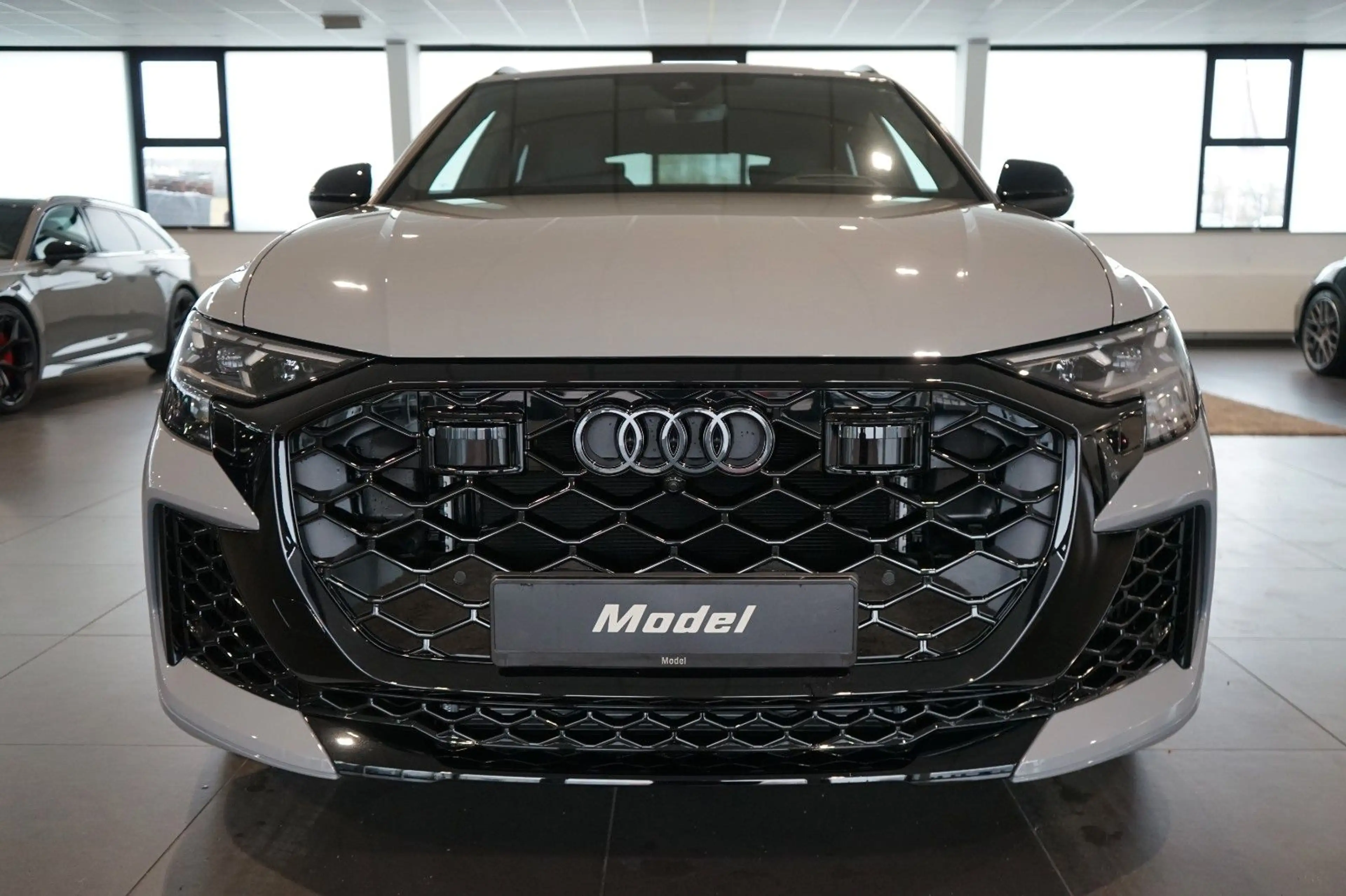 Audi RS Q8 performance | RS-Dynamik+ | Pano | 305 km/h — photo 3