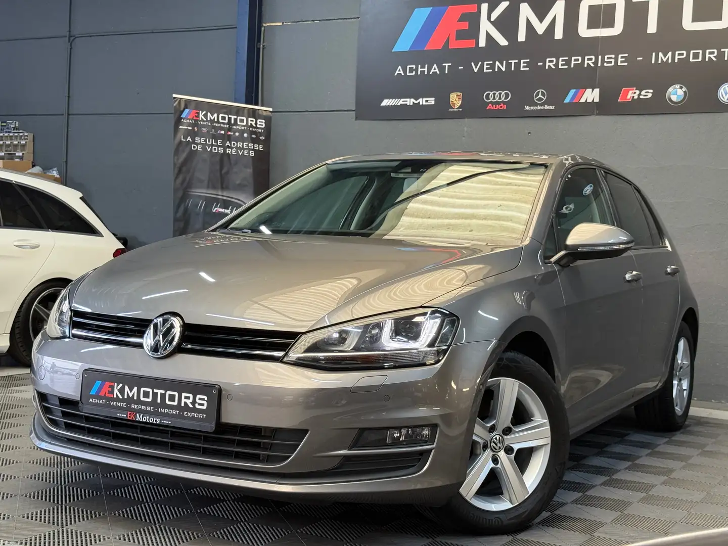 Volkswagen Golf °XENON°NAVI°PARKASSIST°CARNET°PRPRE Gris - 1