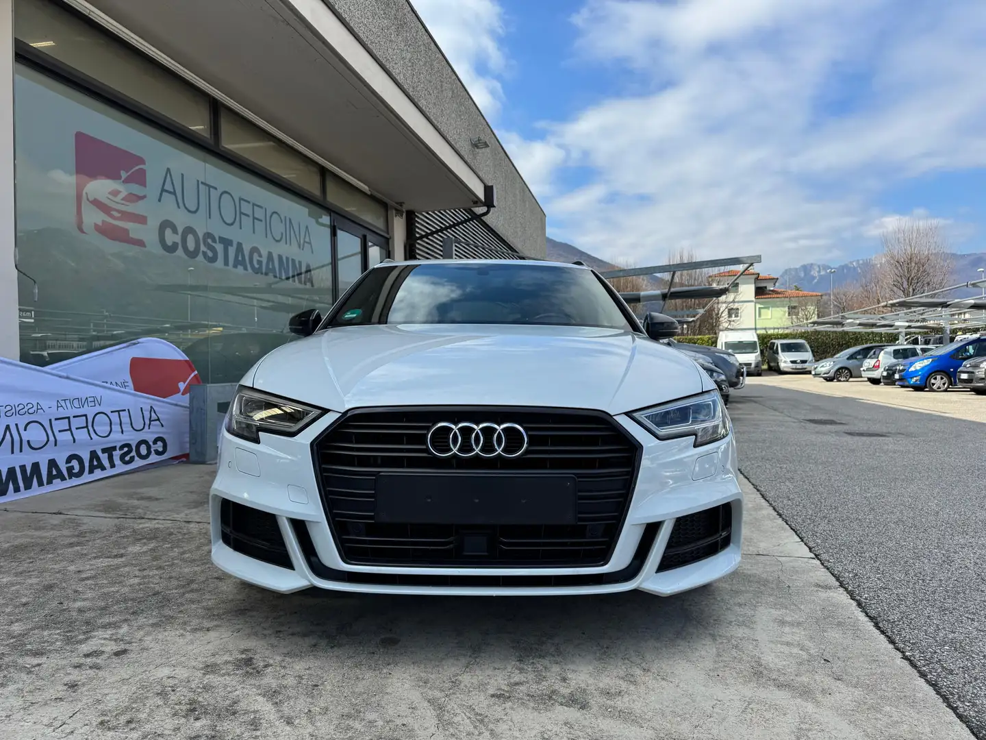 Audi A3 Sportback 35 1.5 tfsi S-LINE 150cv Wit - 2
