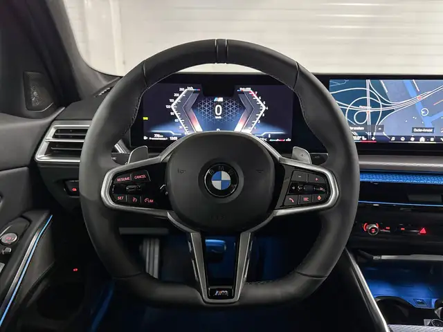BMW 3 Series view 11
