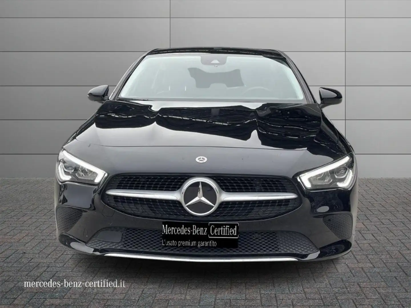 Mercedes-Benz CLA 200 - CLA Shooting Brake 200 d Sport auto Schwarz - 2