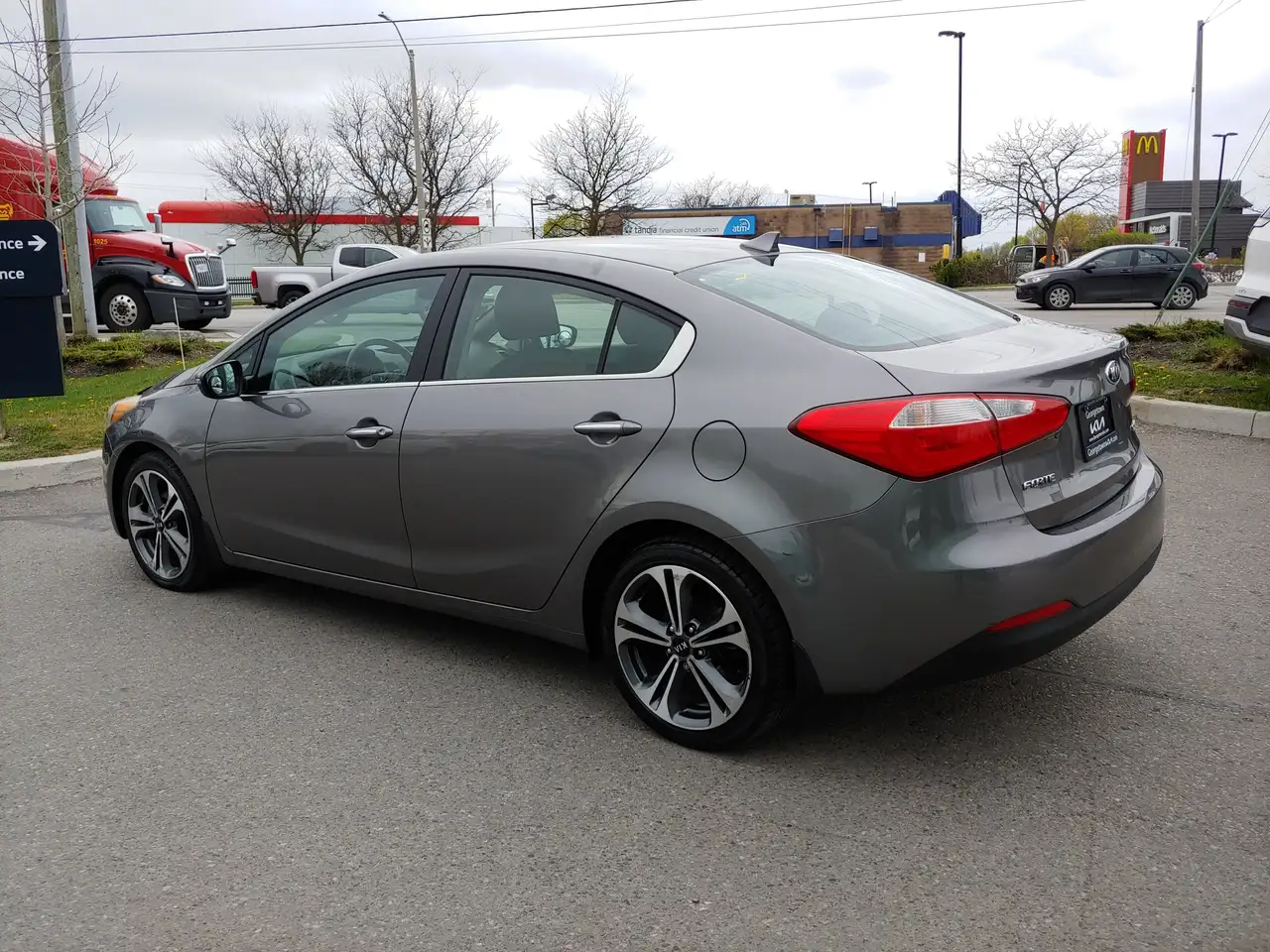 Kia Forte fotografie Kia Forte