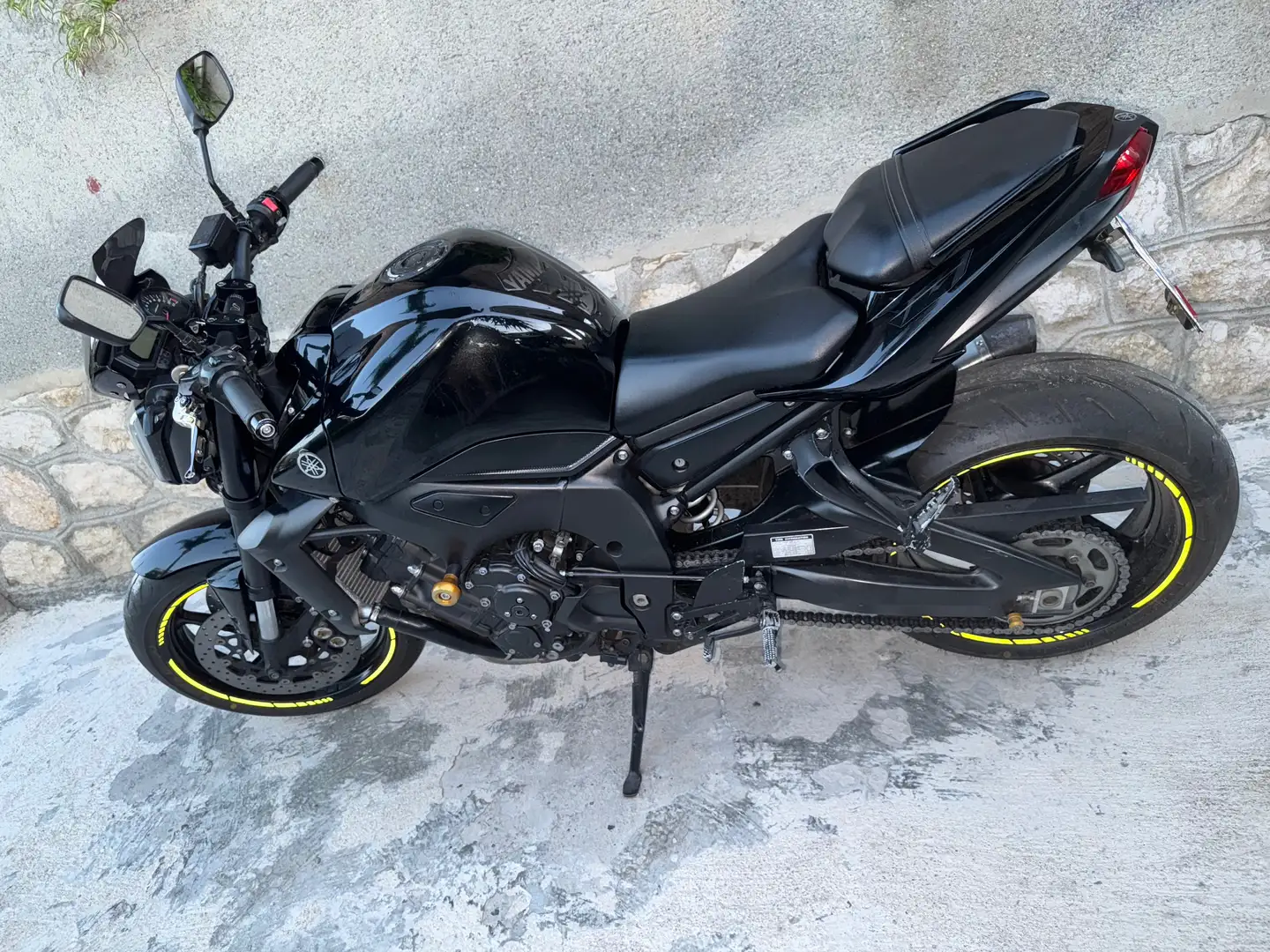 Yamaha FZ 1 Noir - 2