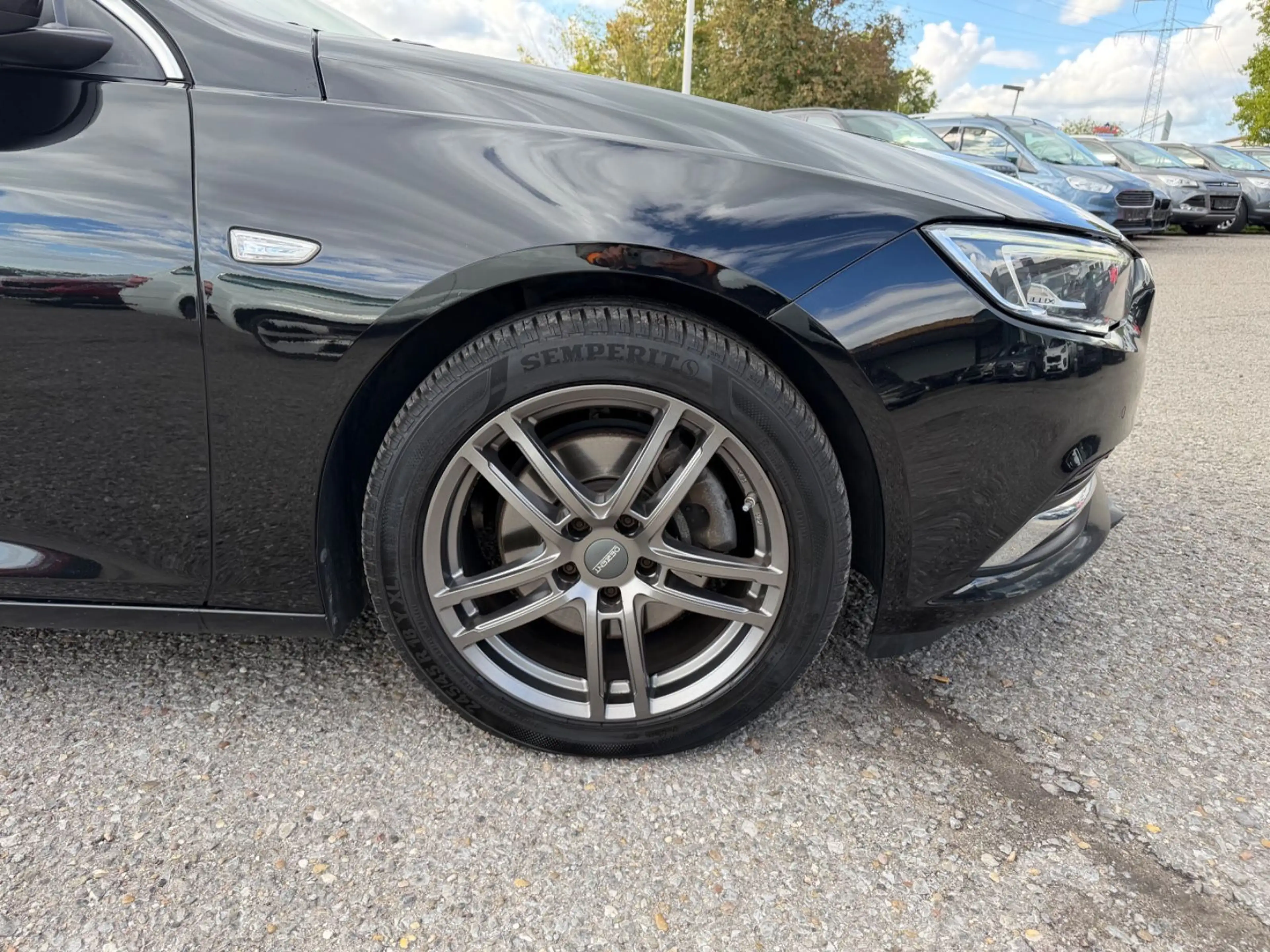Opel Insignia B Sports Tourer Business 4x4 Headup LED — photo 6