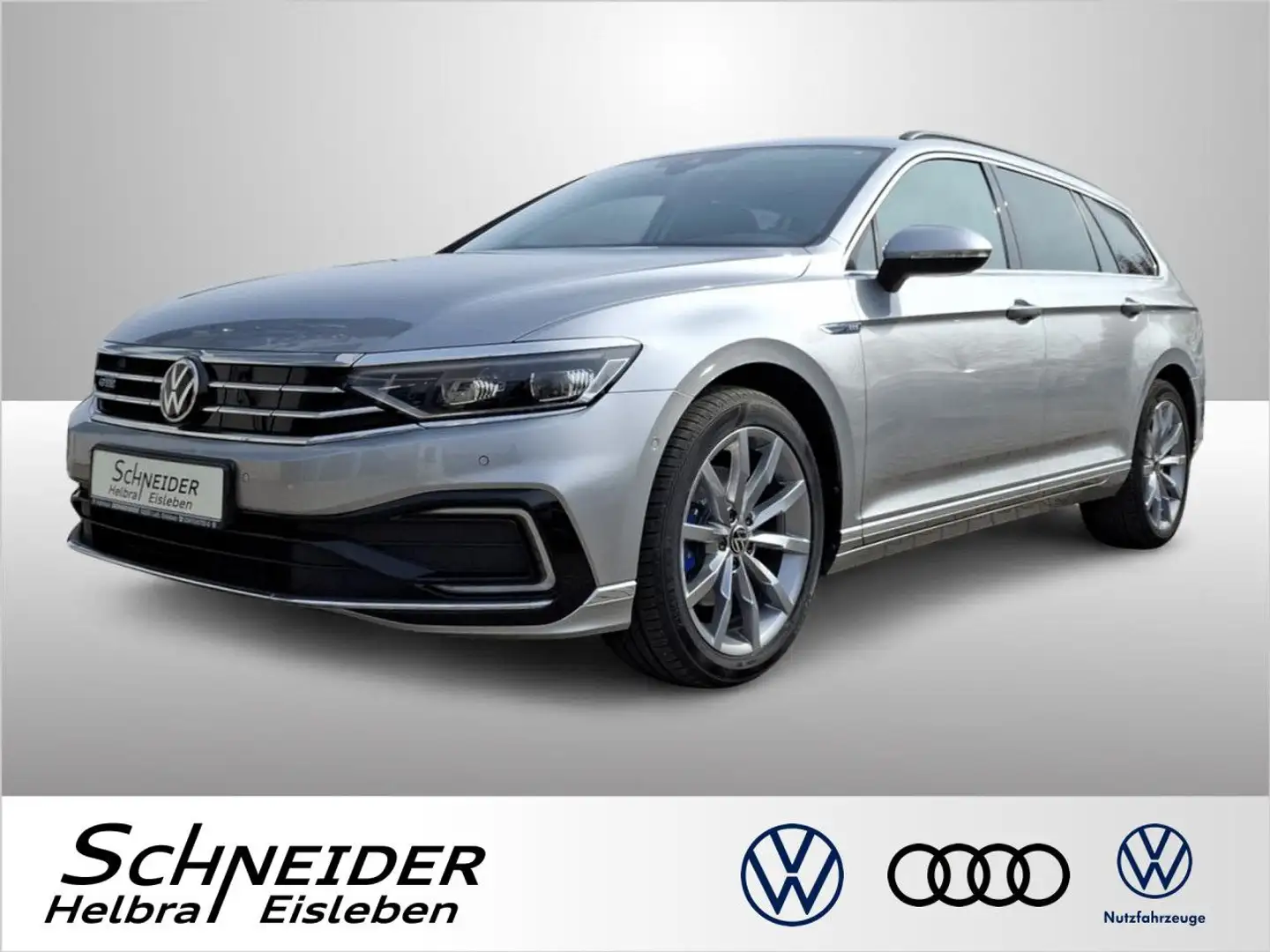 Volkswagen Passat Variant GTE 1.4 TSI DSG AZV+HUD+MATRIX Navi Silber - 1