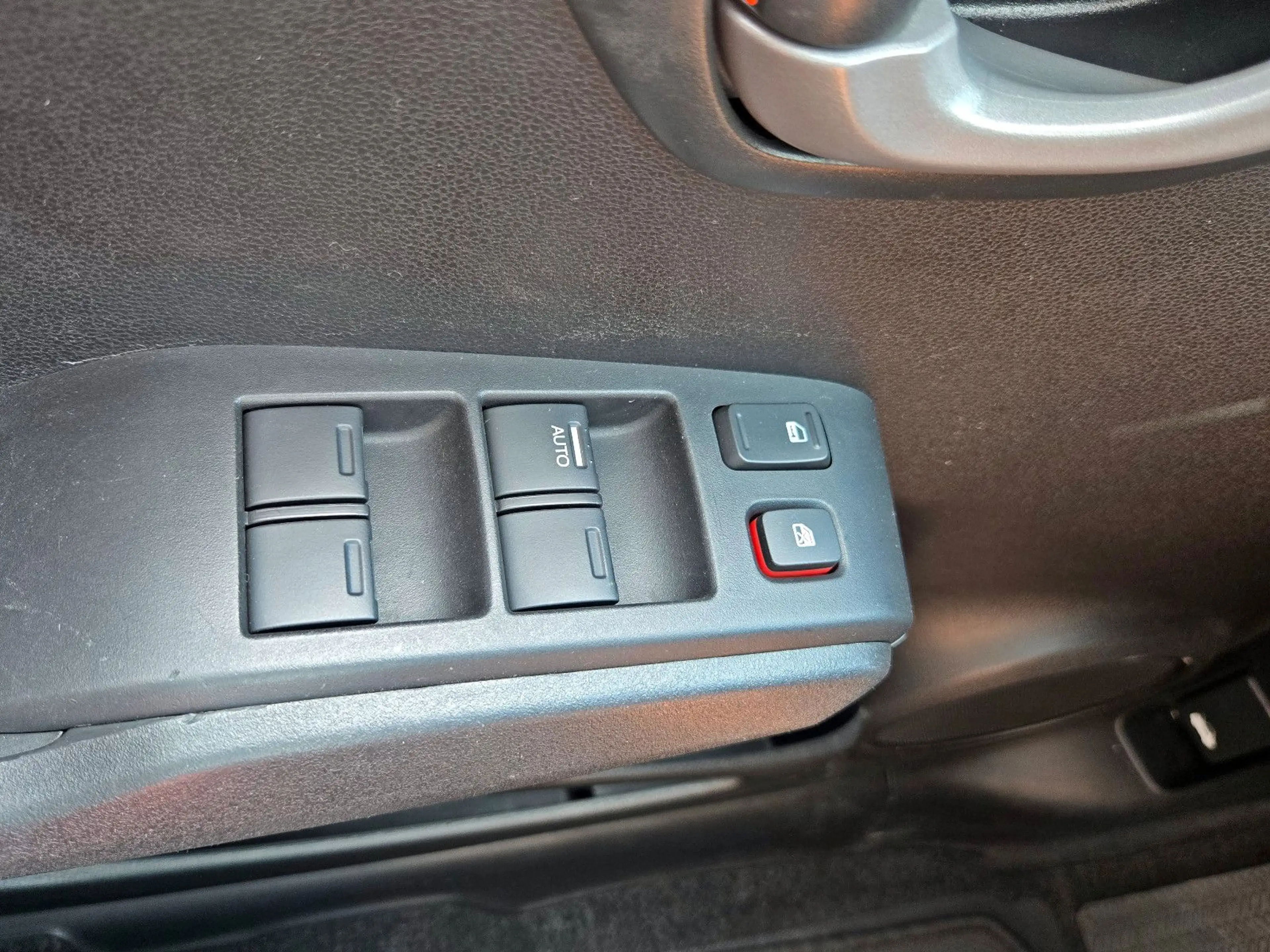 Honda Jazz 1.4 Exclusive, TÜV+SERVICE NEU, PANO, Sitzh — photo 12