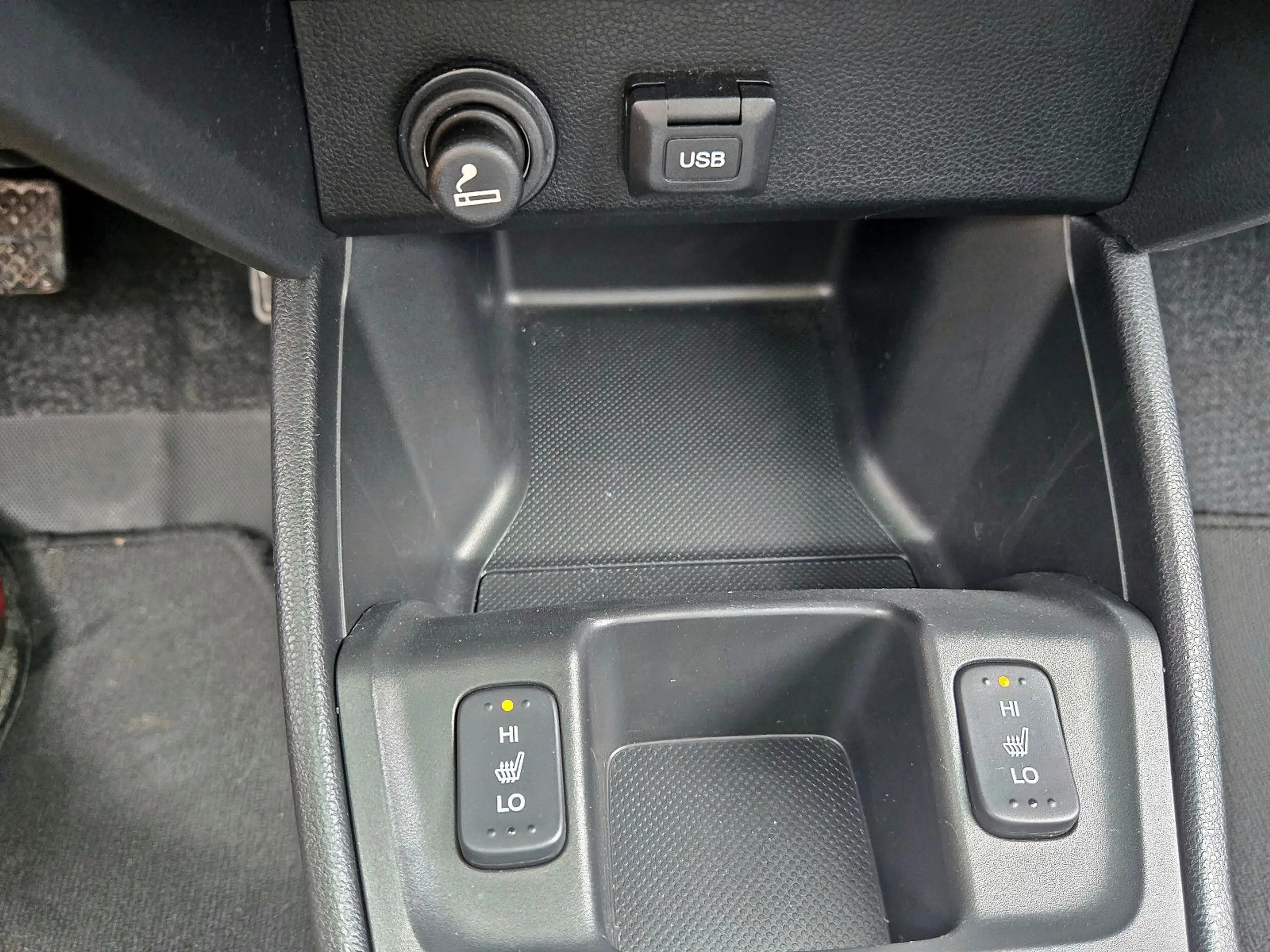 Honda Jazz 1.4 Exclusive, TÜV+SERVICE NEU, PANO, Sitzh — photo 17