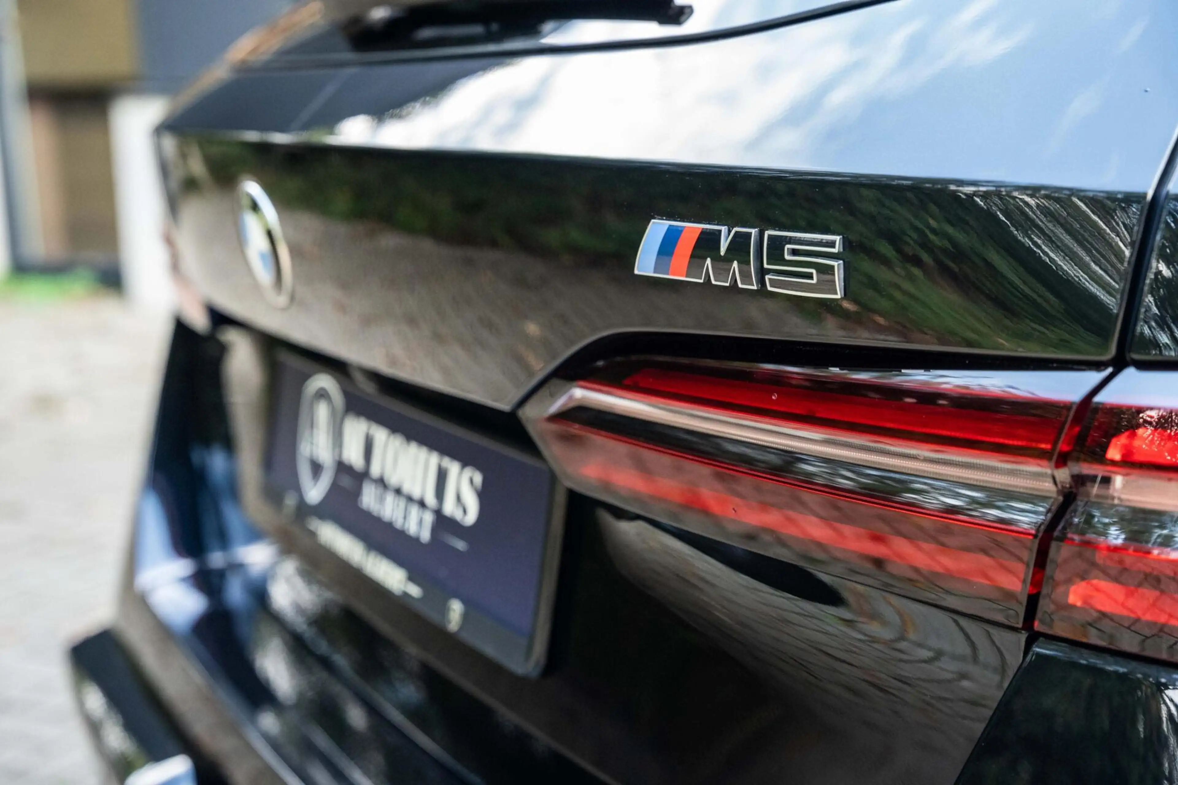 BMW M5 5-serie Touring — photo 21