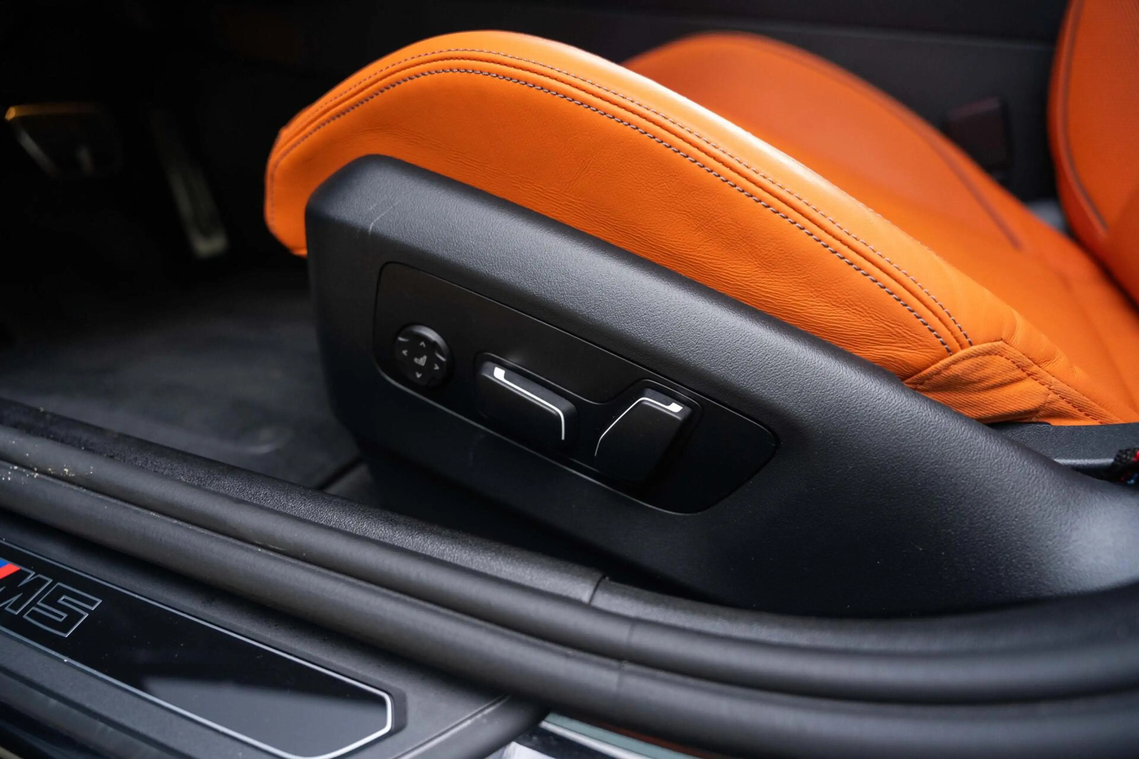 BMW M5 5-serie Touring — photo 32