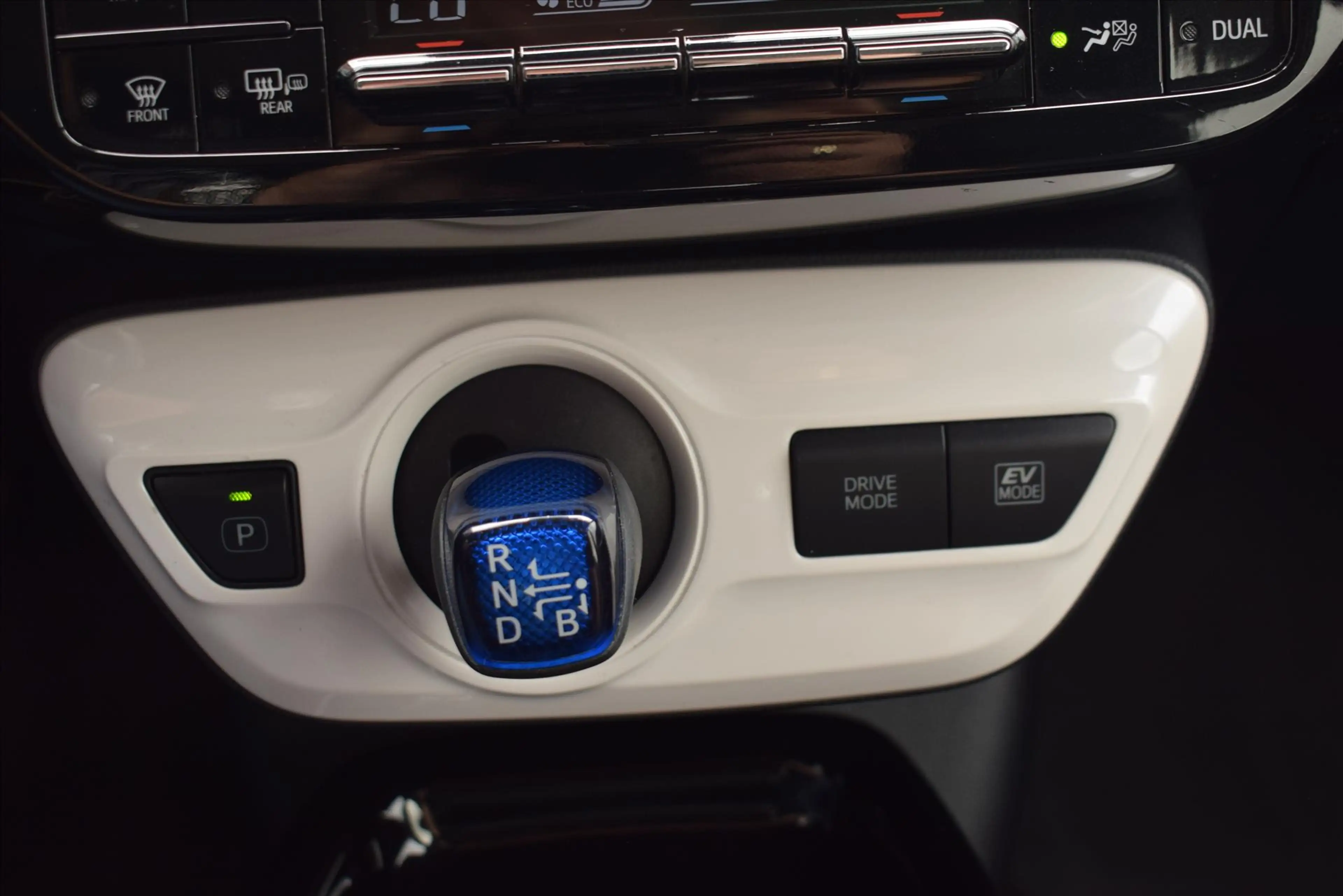 Toyota Prius 1.8 Full Hybrid 122PK Aut Black Edition — photo 7