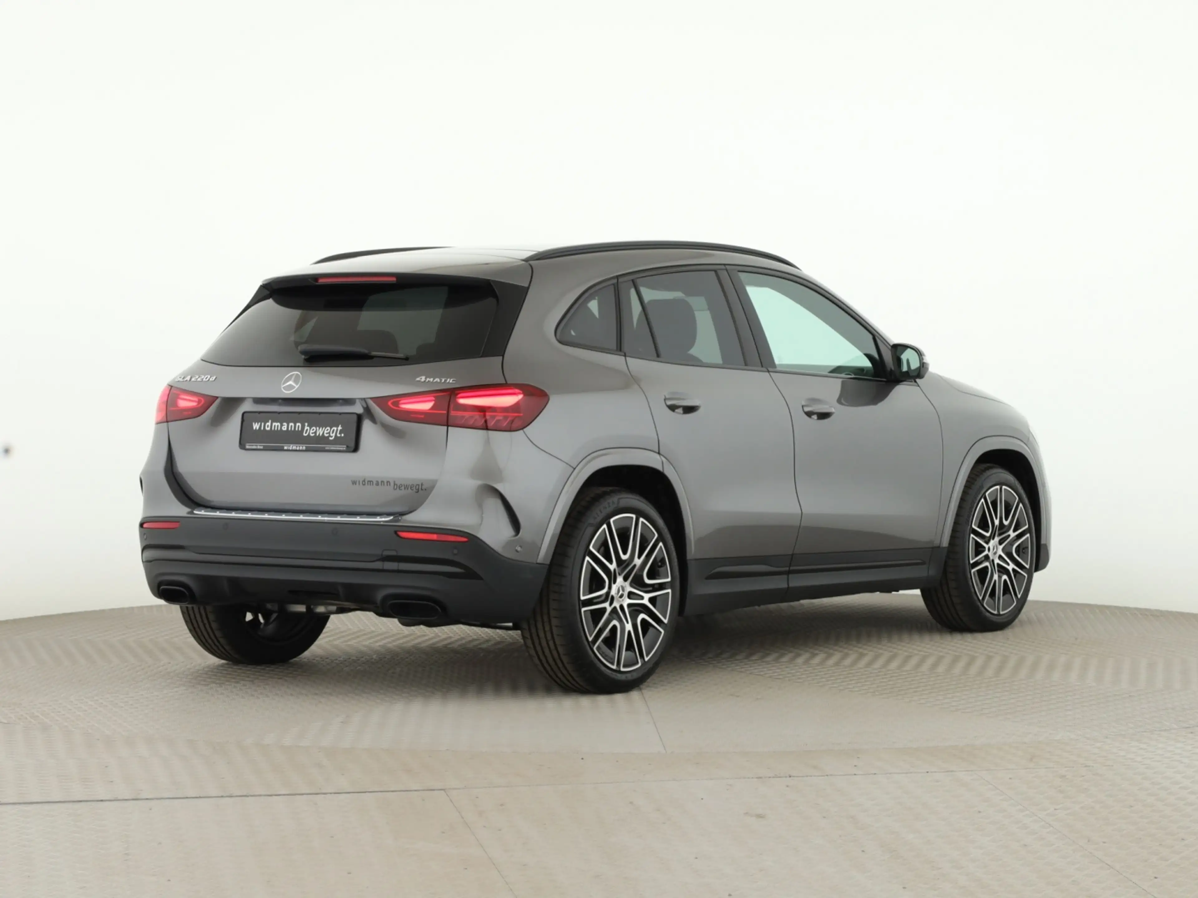 Mercedes-Benz GLA 220 d 4MATIC AMG*Night*360*Fahrass.*Pano*AHK — photo 6