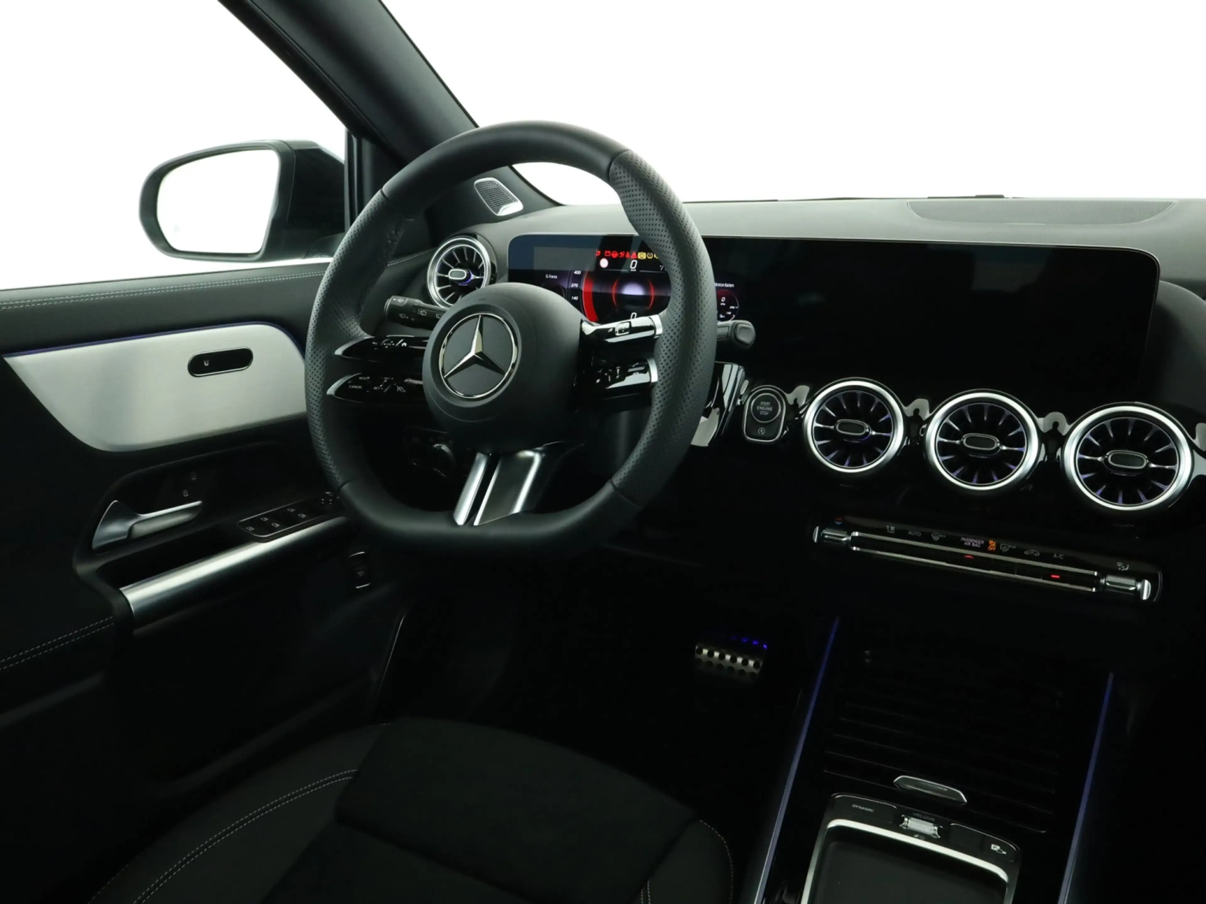 Mercedes-Benz GLA 220 d 4MATIC AMG*Night*360*Fahrass.*Pano*AHK — photo 10
