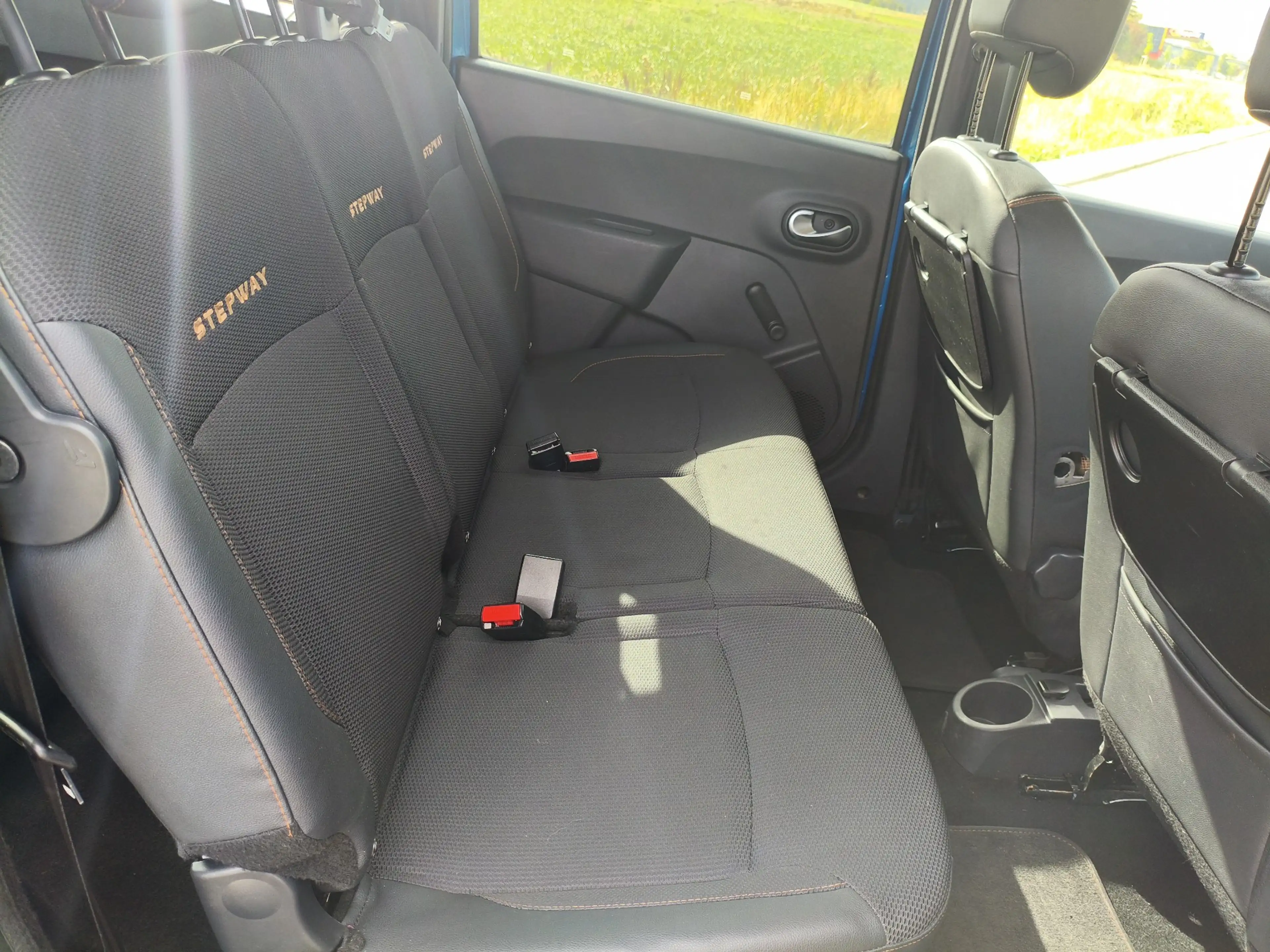 Dacia Lodgy Stepway Celebration Tüv 2028/09 Kamera — photo 12