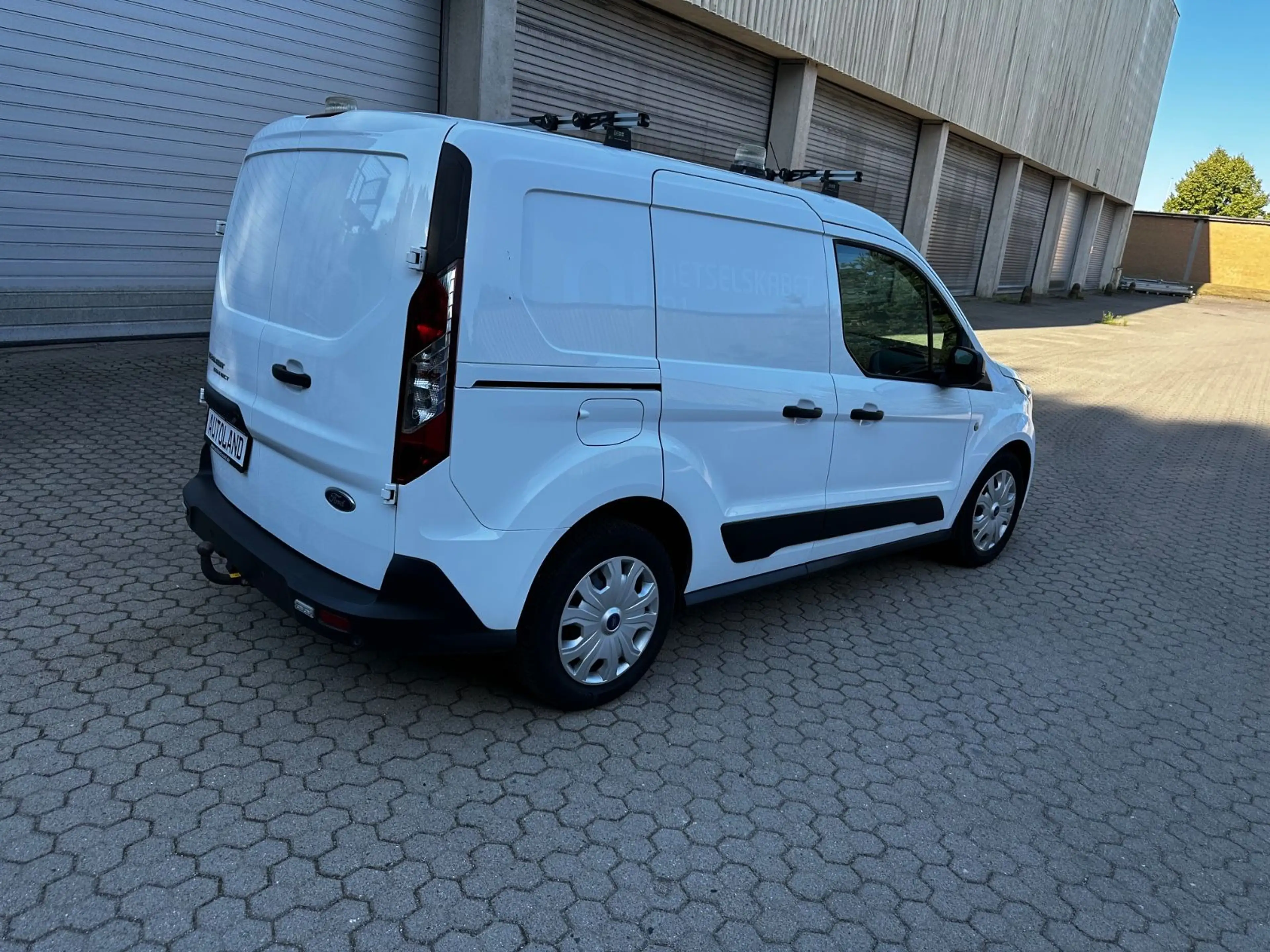 Ford Transit Connect 1.5TDCi Kasten*Regale*Klima*AHK — photo 3
