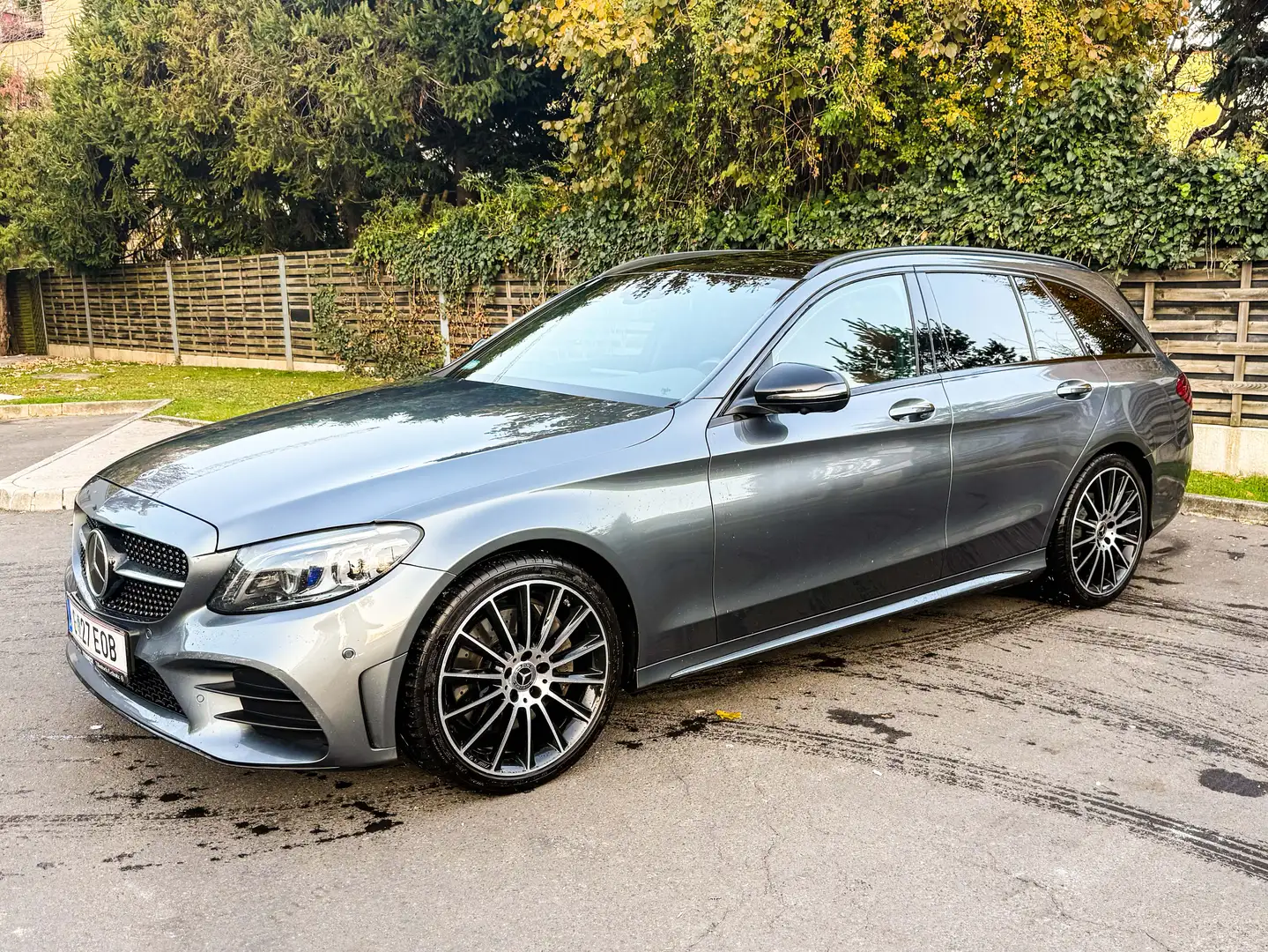 Mercedes-Benz C 300 C 300 T 4MATIC Aut. Grau - 1