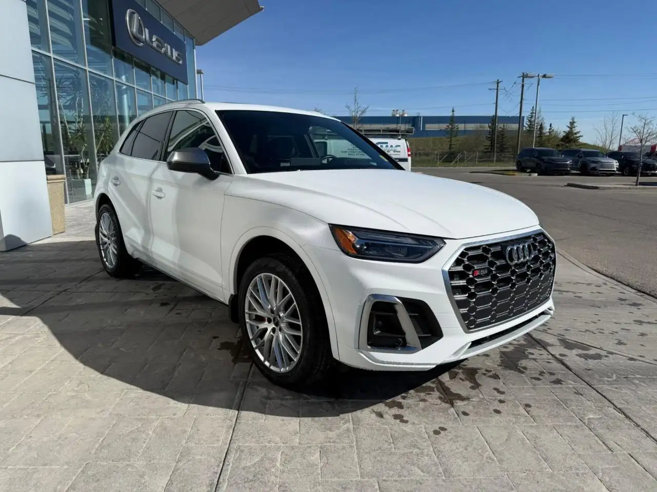 Audi SQ5 снимка Audi SQ5