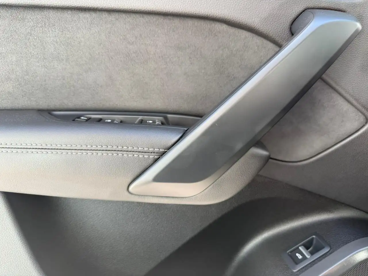 Audi SQ5 снимка Audi SQ5