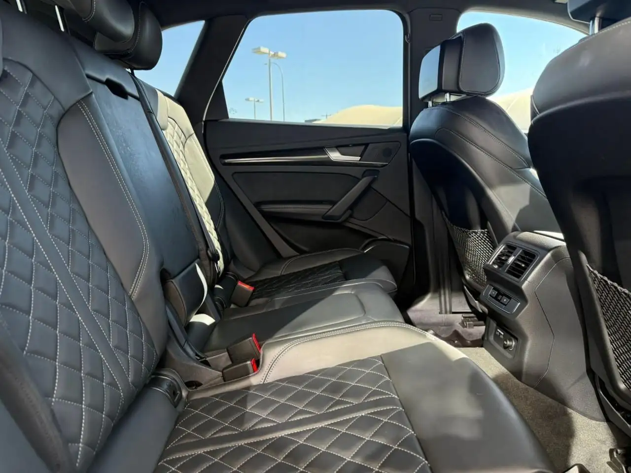 Audi SQ5 снимка Audi SQ5