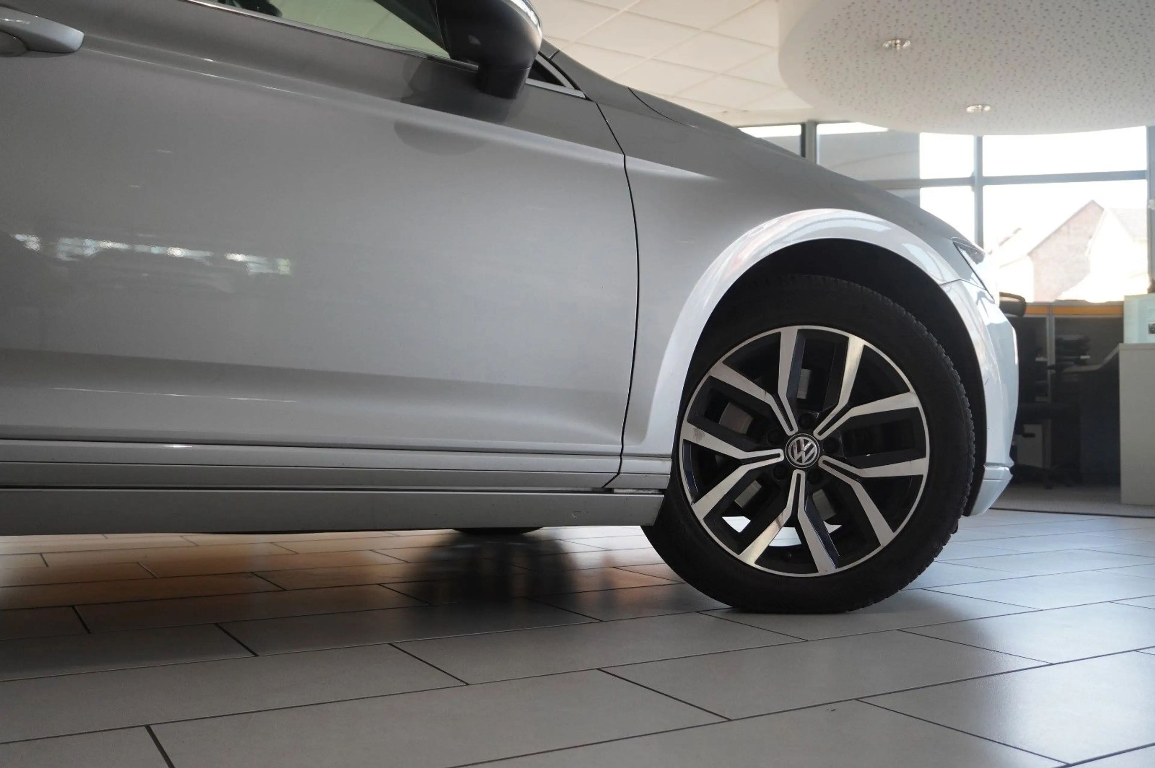 Volkswagen Passat Variant Passat VARI. 1.6D COMFORTLINE NACI/LED/SPORT/PDC — photo 8