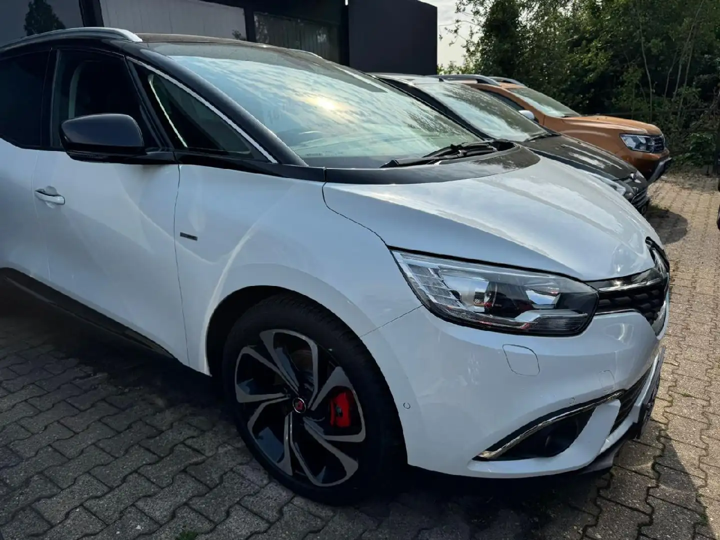 Renault Scenic Grand BOSE Edition - 1