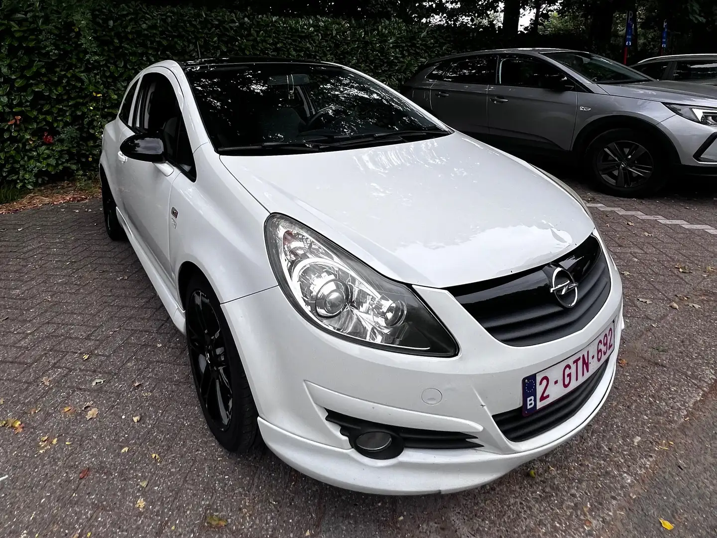 Opel Corsa Corsa 1.2 16V Limited Edition Wit - 1