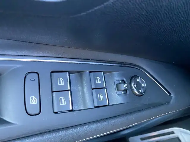 Peugeot 3008 view 14