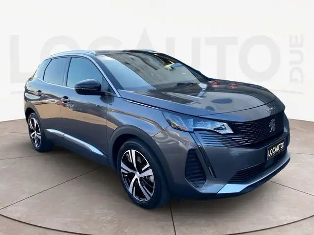 Peugeot 3008 view 3