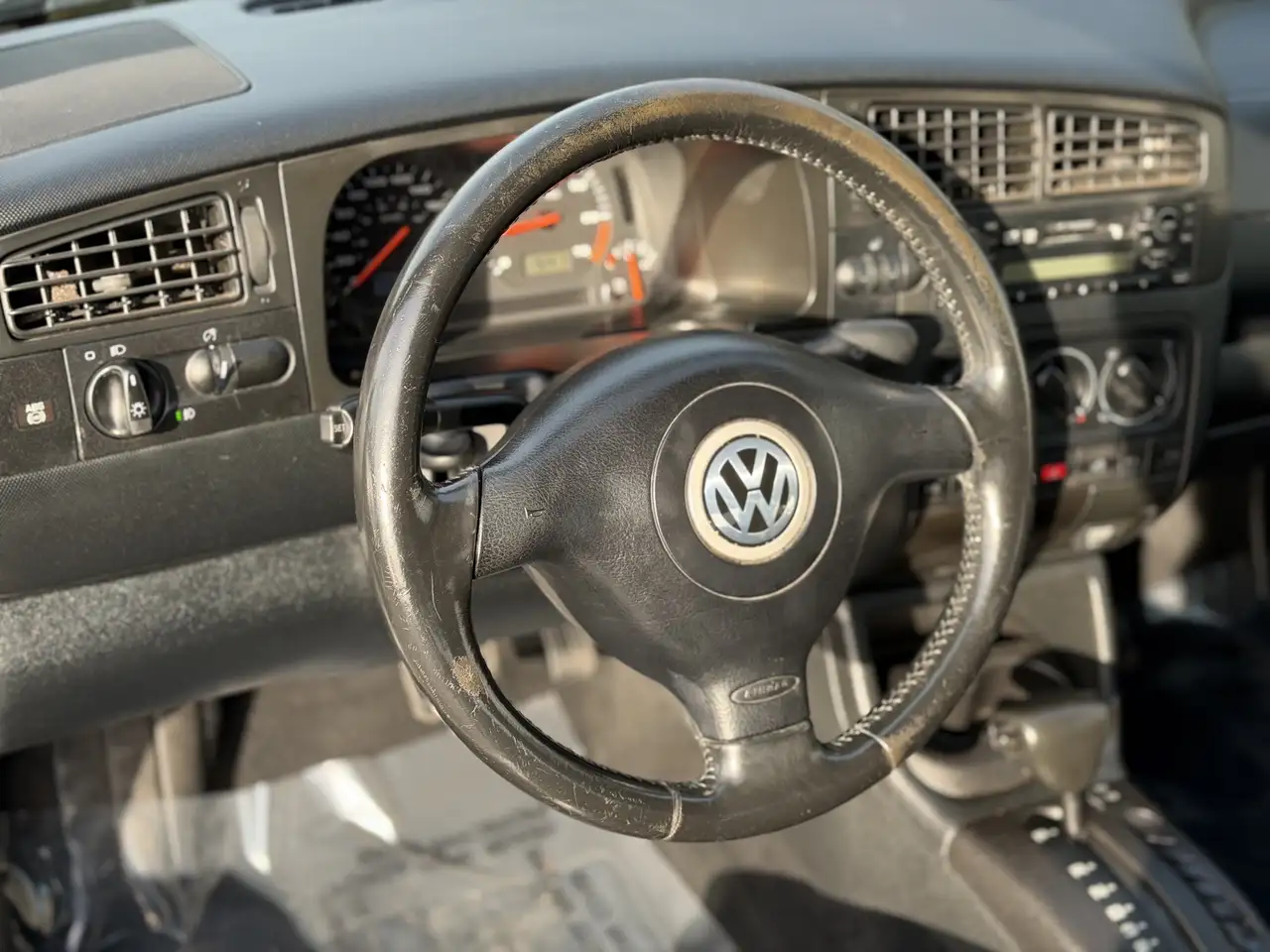 Volkswagen Cabrio снимка Volkswagen Cabrio
