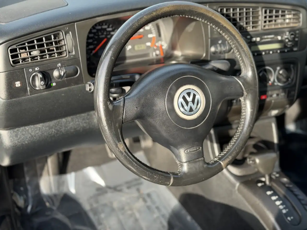 Volkswagen Cabrio снимка Volkswagen Cabrio