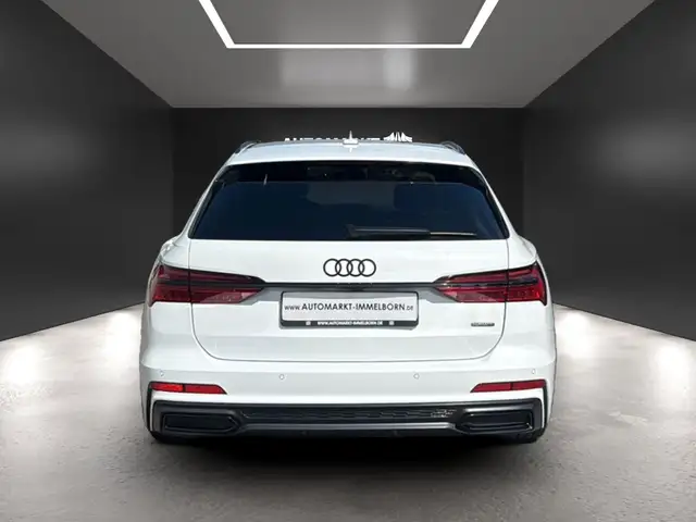 Audi A6 view 10