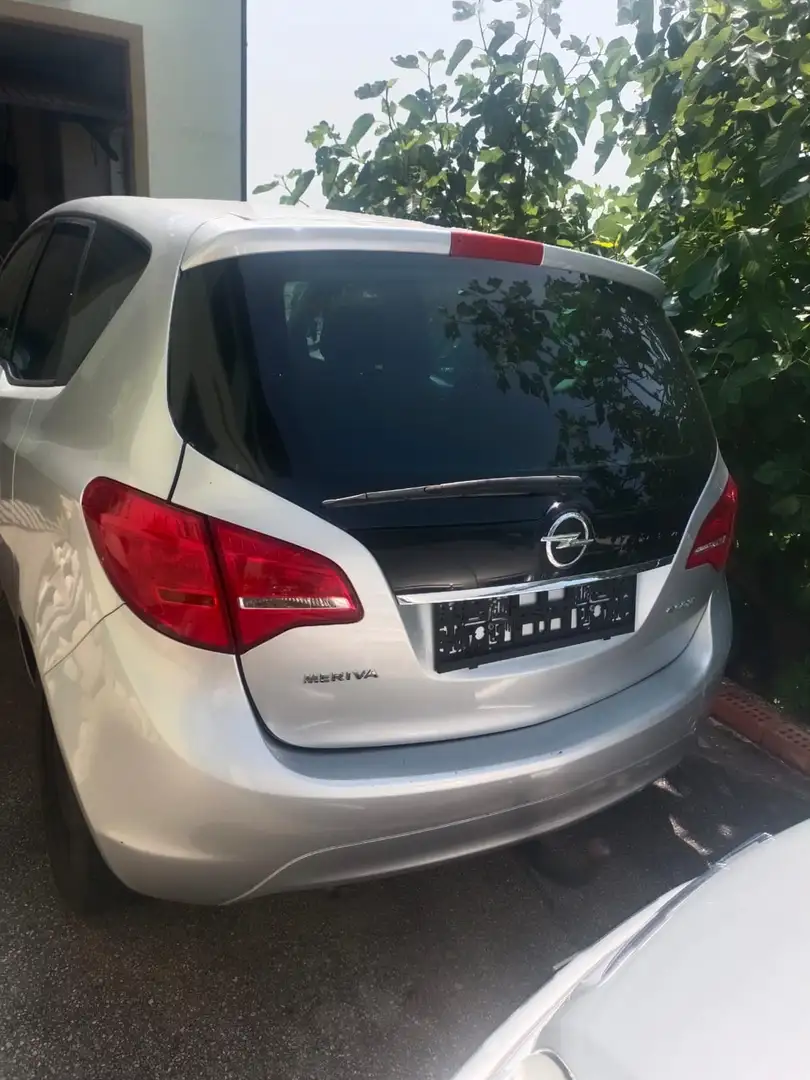 Opel Meriva turbo diesel Grau - 1