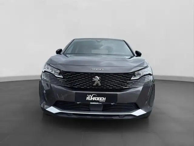 Peugeot 3008 view 6