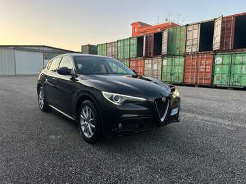 Stelvio 2.2 Turbodiesel 210 CV AT8 Q4 Executive