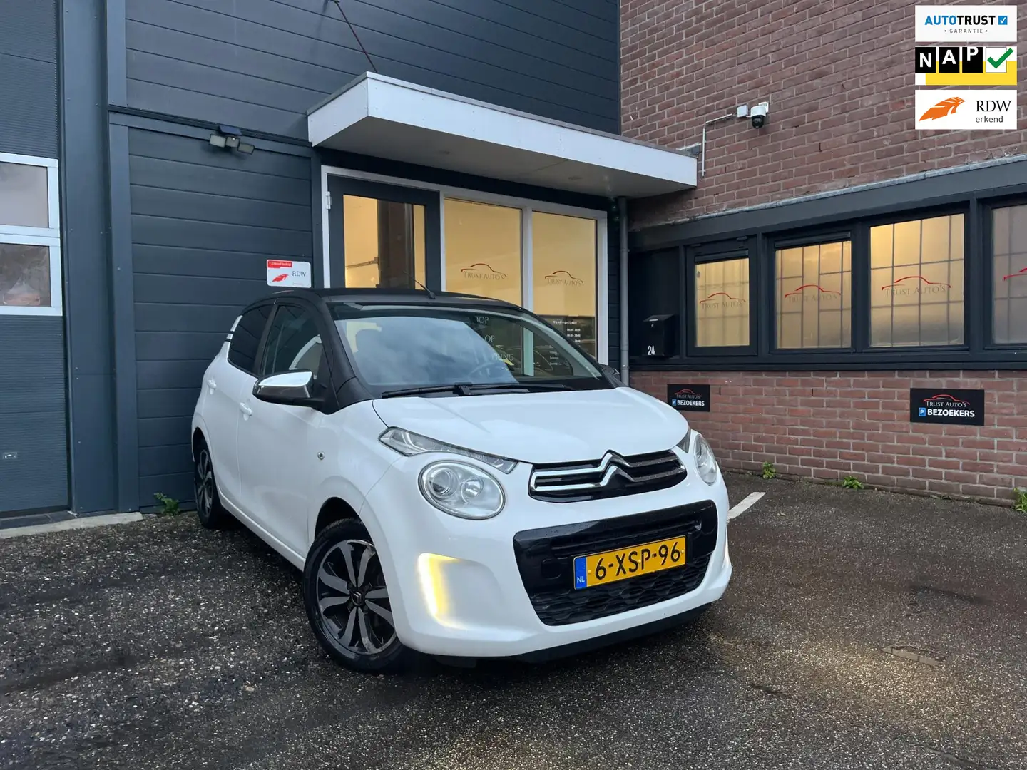Citroen C1 1.0 e-VTi Airscape Shine|Nap|Camera|Cabrio|Bleutoo Wit - 1