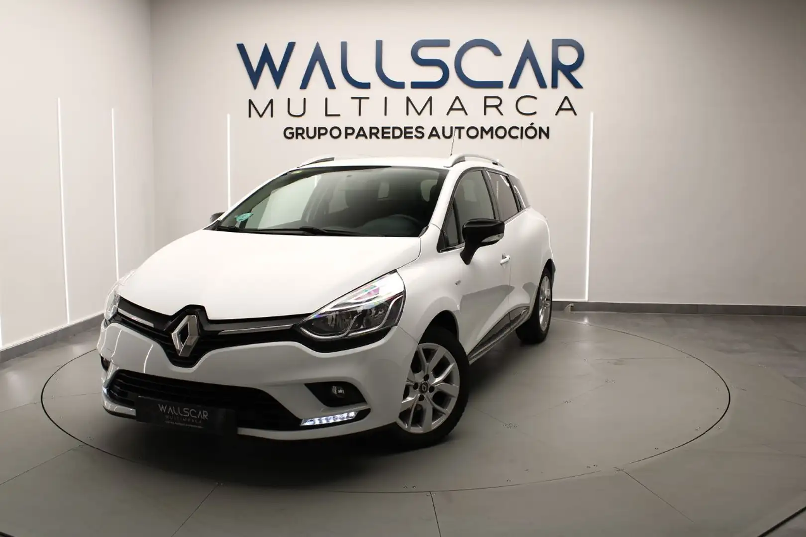 Renault Clio ST TCe eco2 Energy Dynamique Wit - 2