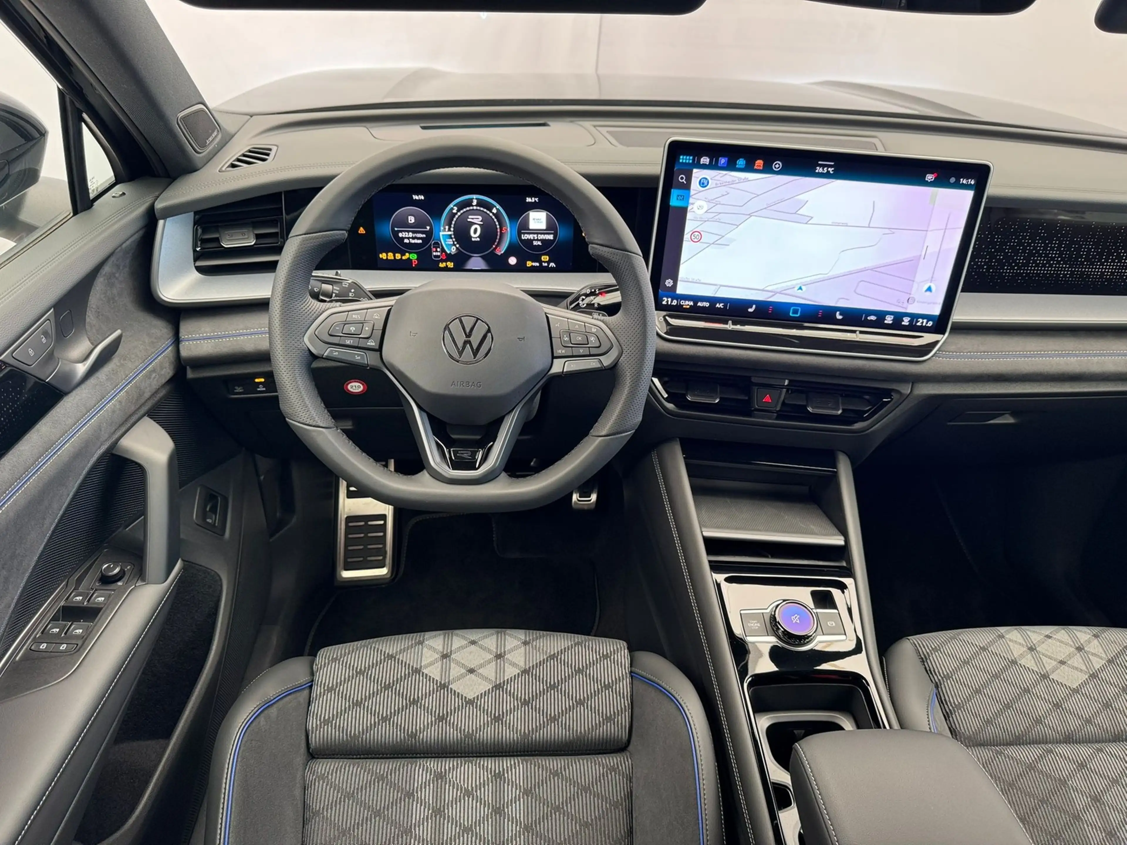 Volkswagen Tayron R-Line 2.0TDI DSG+4M+AHK+HUD-MATRIX+BLACKSTYL — photo 8