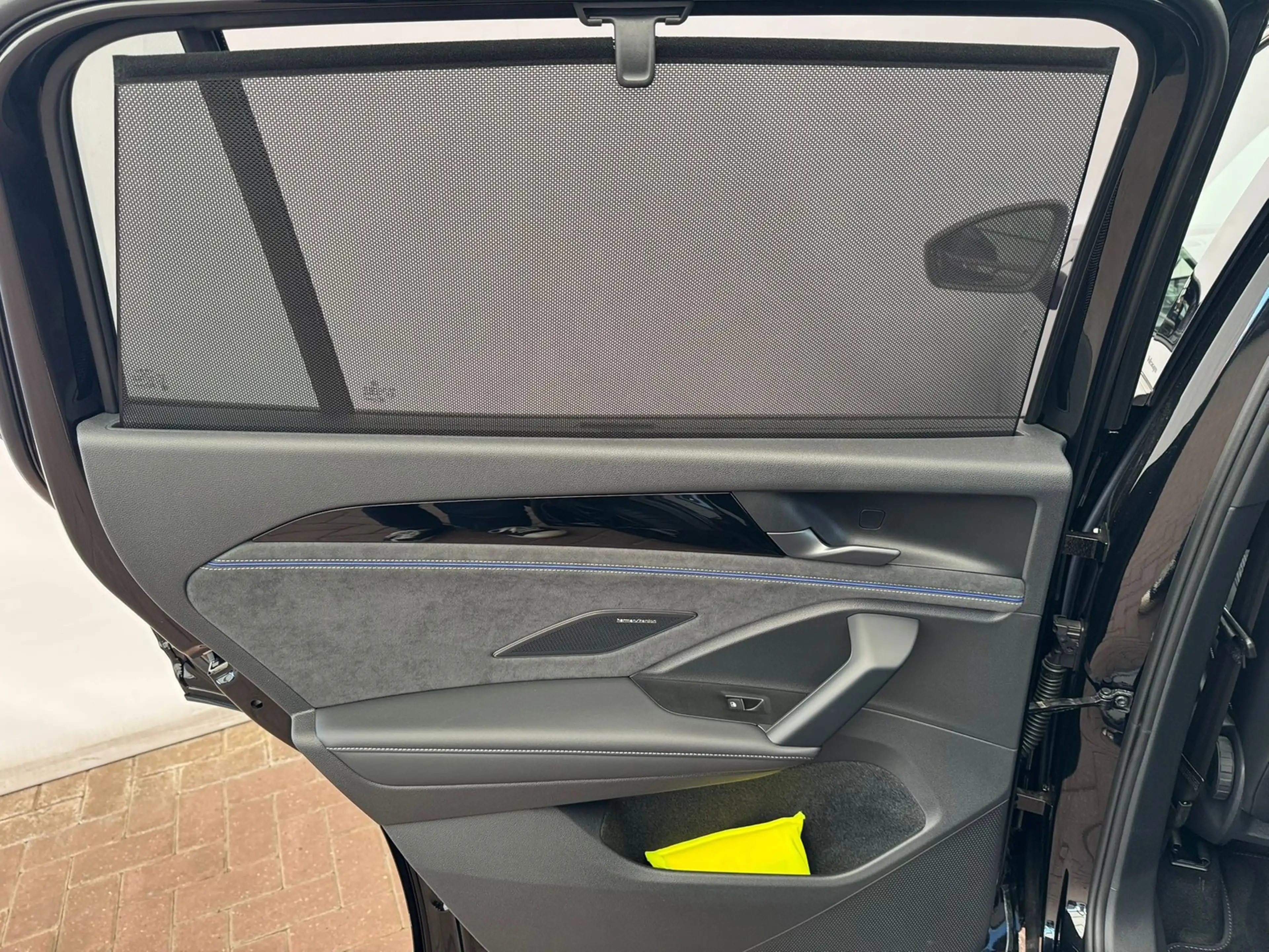 Volkswagen Tayron R-Line 2.0TDI DSG+4M+AHK+HUD-MATRIX+BLACKSTYL — photo 14