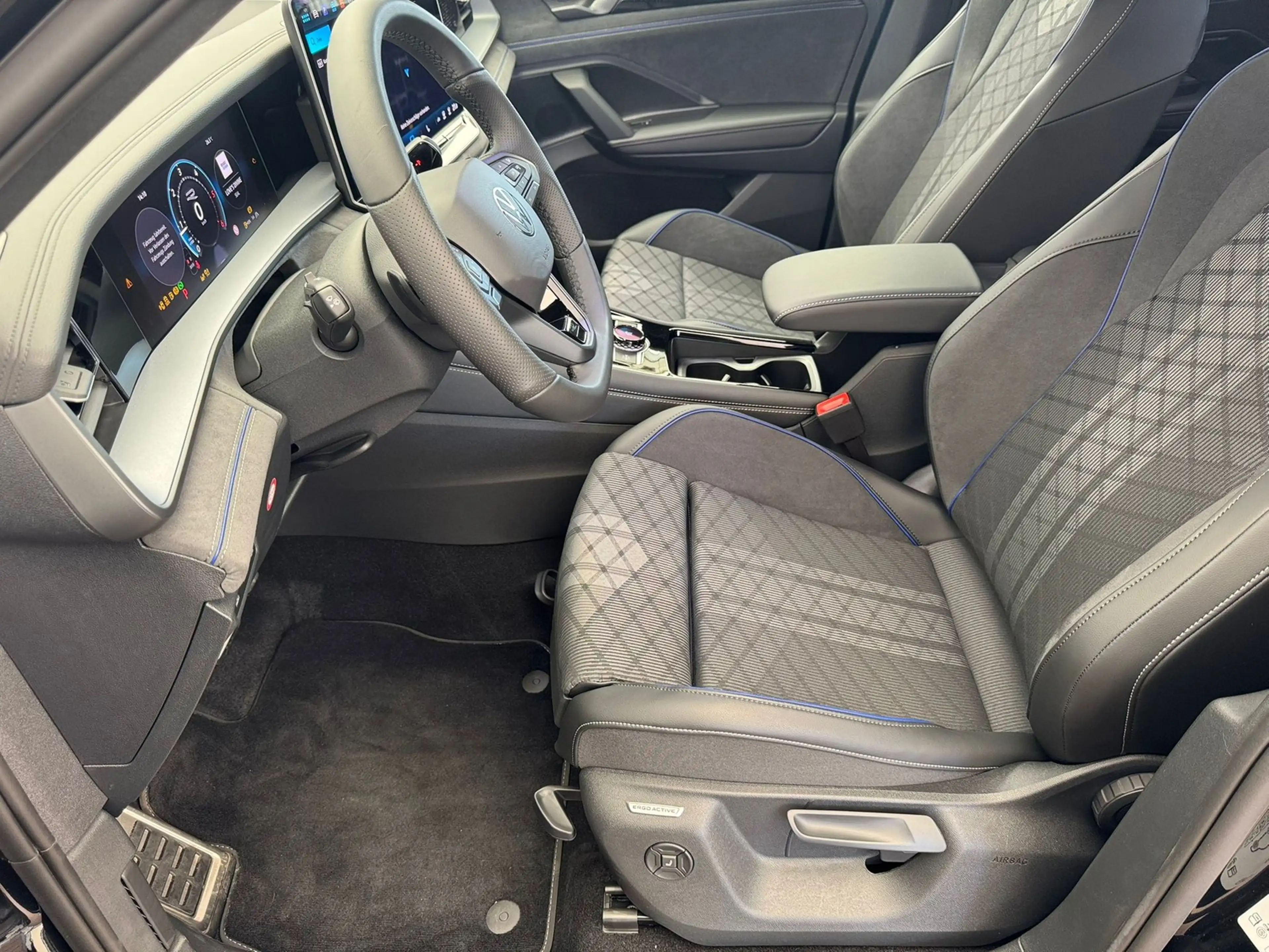 Volkswagen Tayron R-Line 2.0TDI DSG+4M+AHK+HUD-MATRIX+BLACKSTYL — photo 12