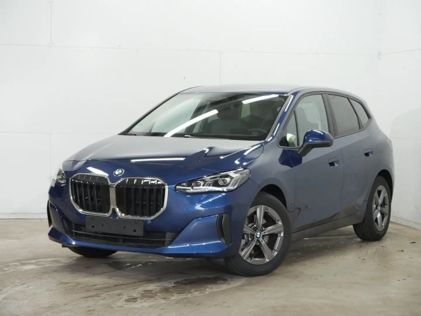 BMW 218 i Active Tourer Aut. eAktivsitze 360° HUD HiFi Bleu - 1