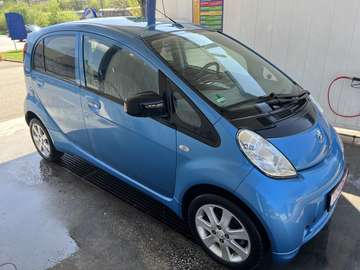 Neu Tüv und 8 Fach bereifft