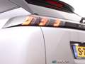 Peugeot e-2008 EV 50 kWh GT Pack 136pk Automaat | Navigatie | Spo Grijs - thumbnail 17