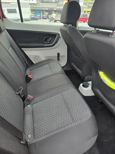 Škoda Fabia 1.6 TDI Style 2011, foto 8