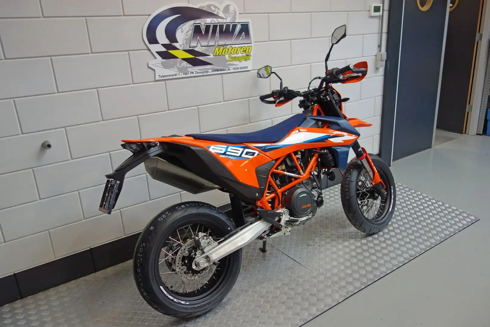 KTM 690 SMC R - 2